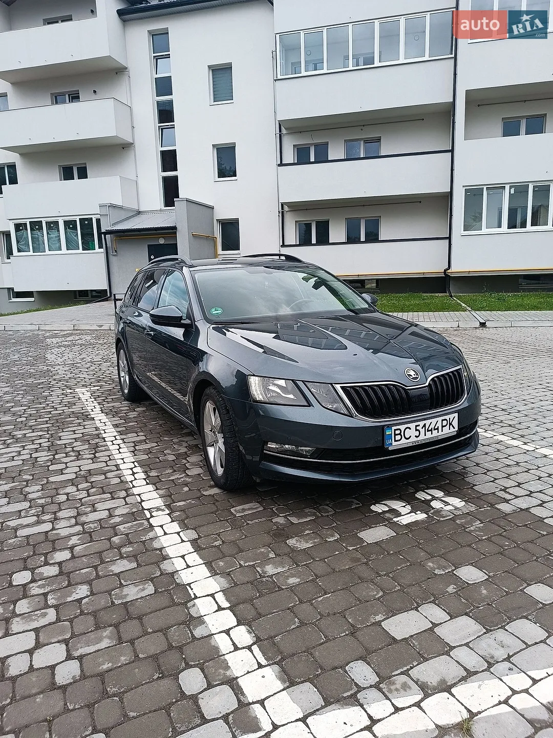 2017 Skoda Octavia - фото 1