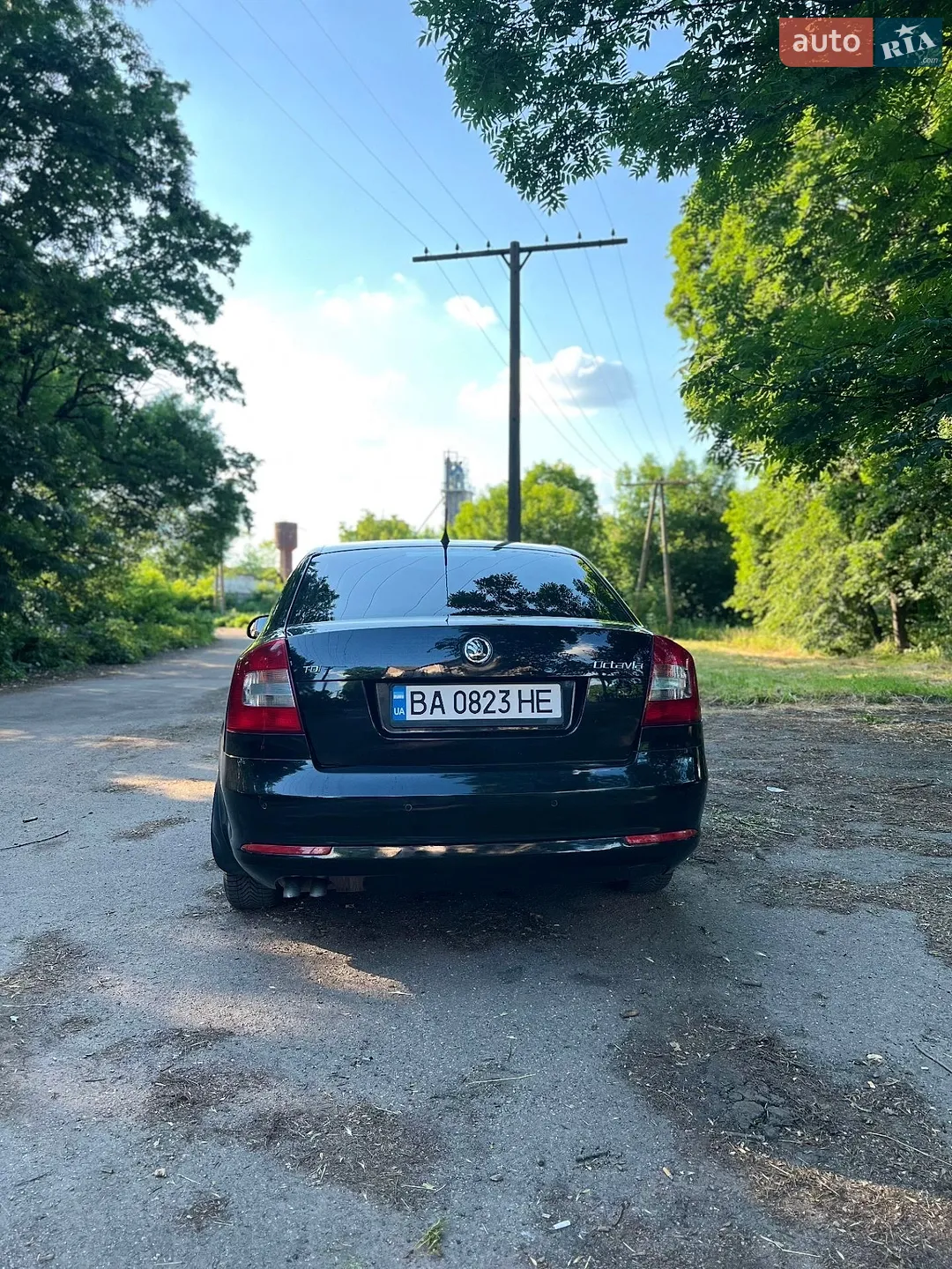 2010 Skoda Octavia - мініатюра 4
