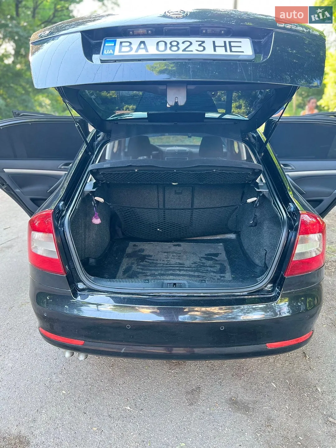 2010 Skoda Octavia - мініатюра 8