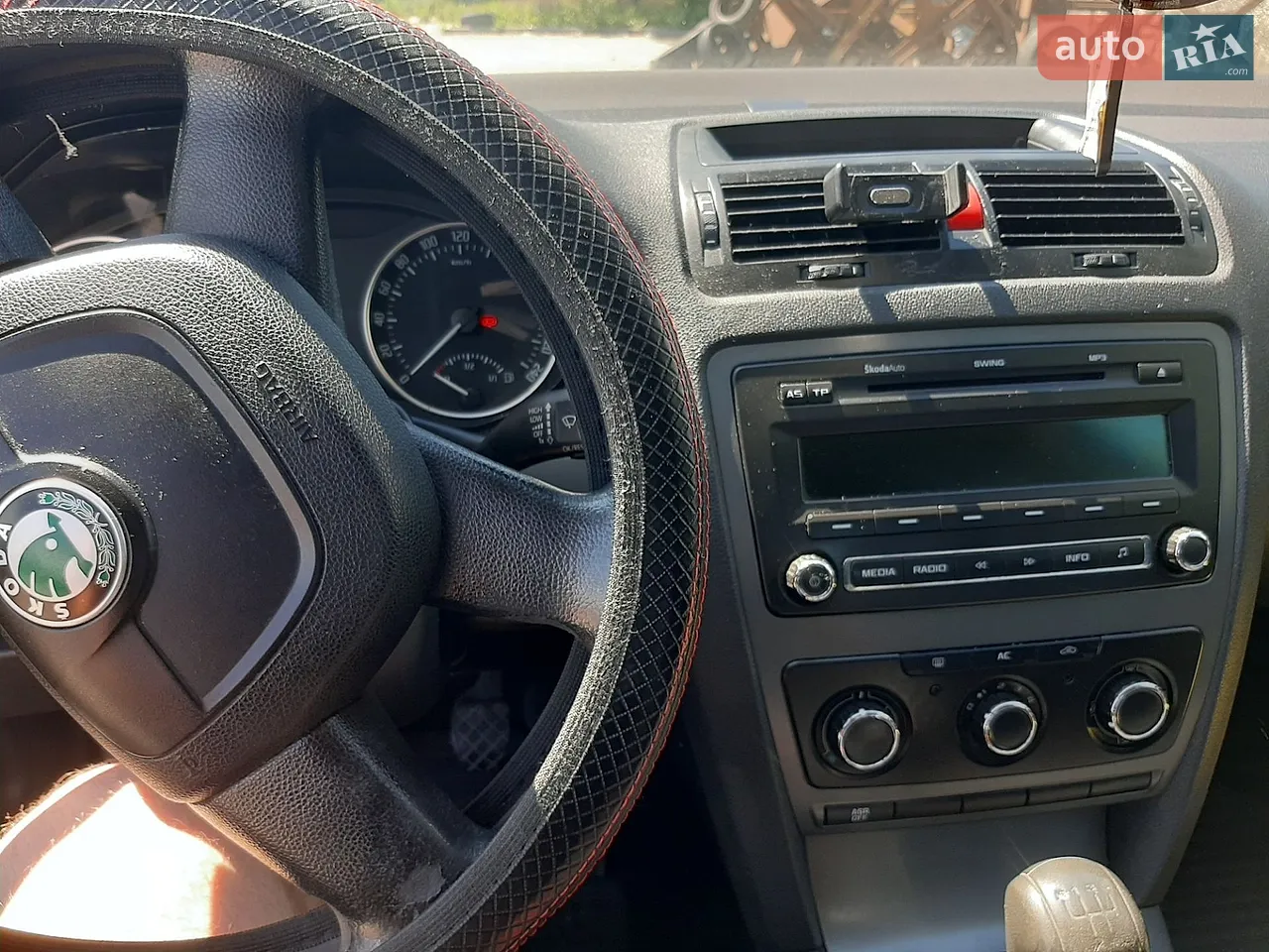 2012 Skoda Octavia - мініатюра 18