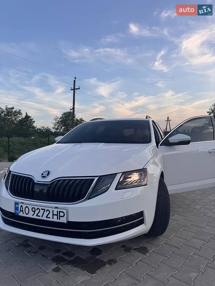 2017 Skoda Octavia - мініатюра 14