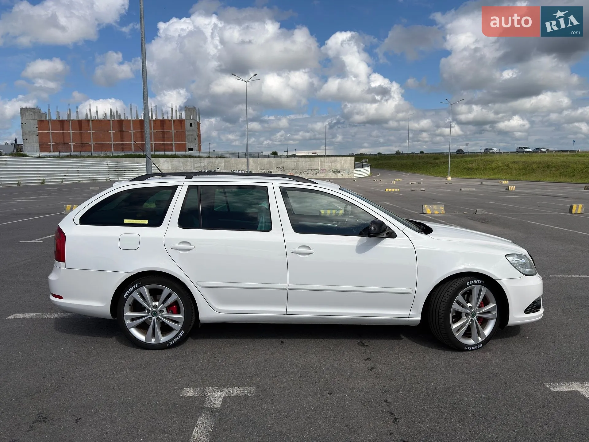 2010 Skoda Octavia - мініатюра 7