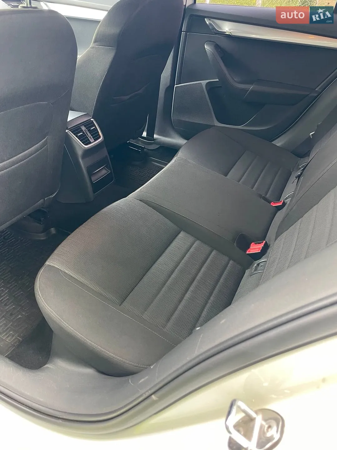 2013 Skoda Octavia - мініатюра 13