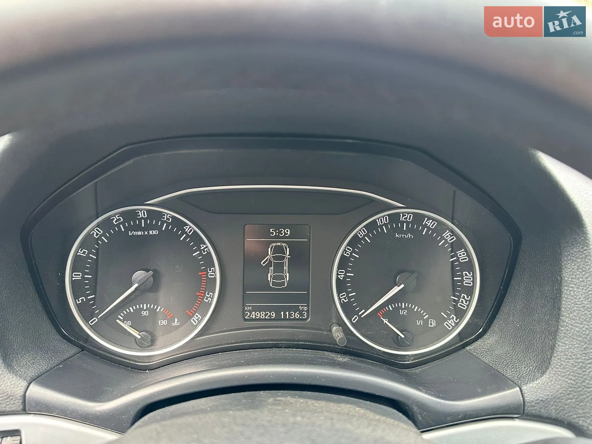 2010 Skoda Octavia - мініатюра 25