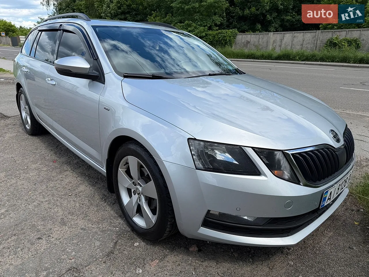 2017 Skoda Octavia - мініатюра 13
