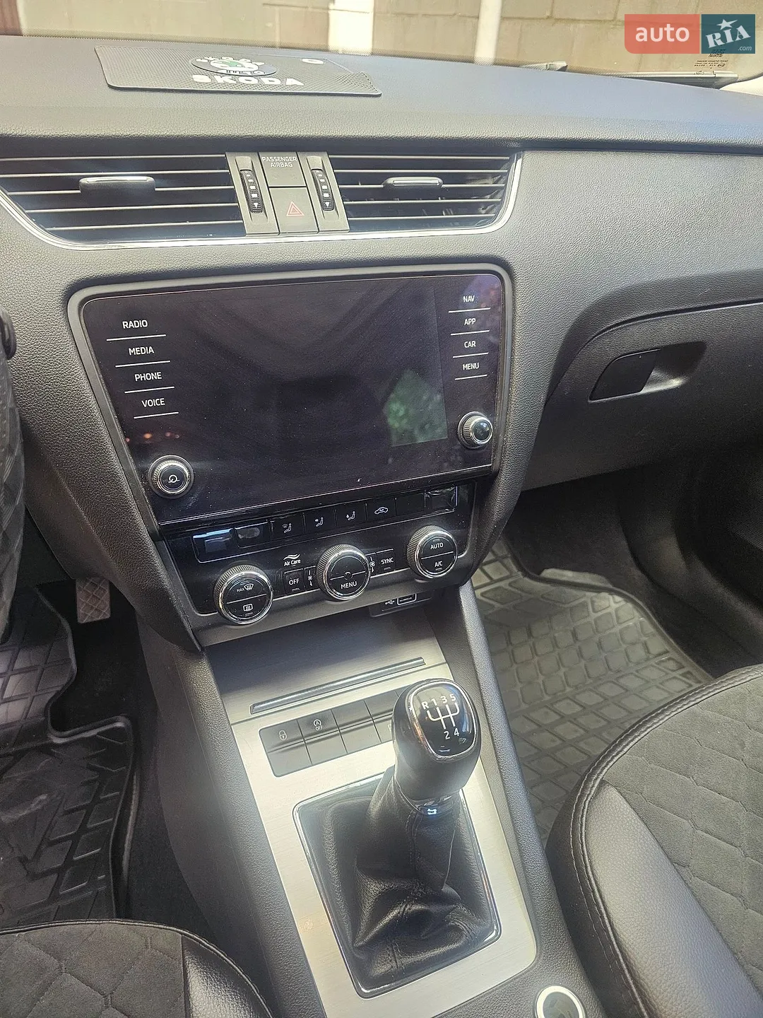 2018 Skoda Octavia - мініатюра 11