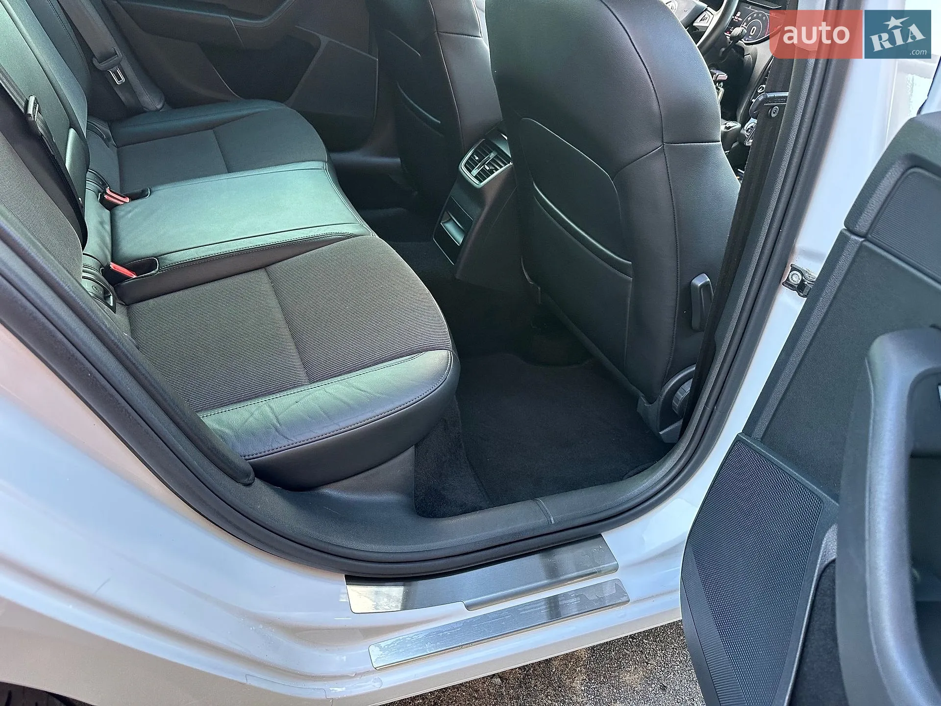 2019 Skoda Octavia - мініатюра 53