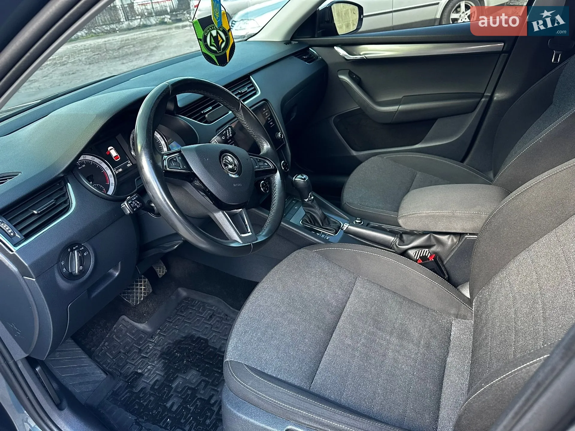 2019 Skoda Octavia - мініатюра 19