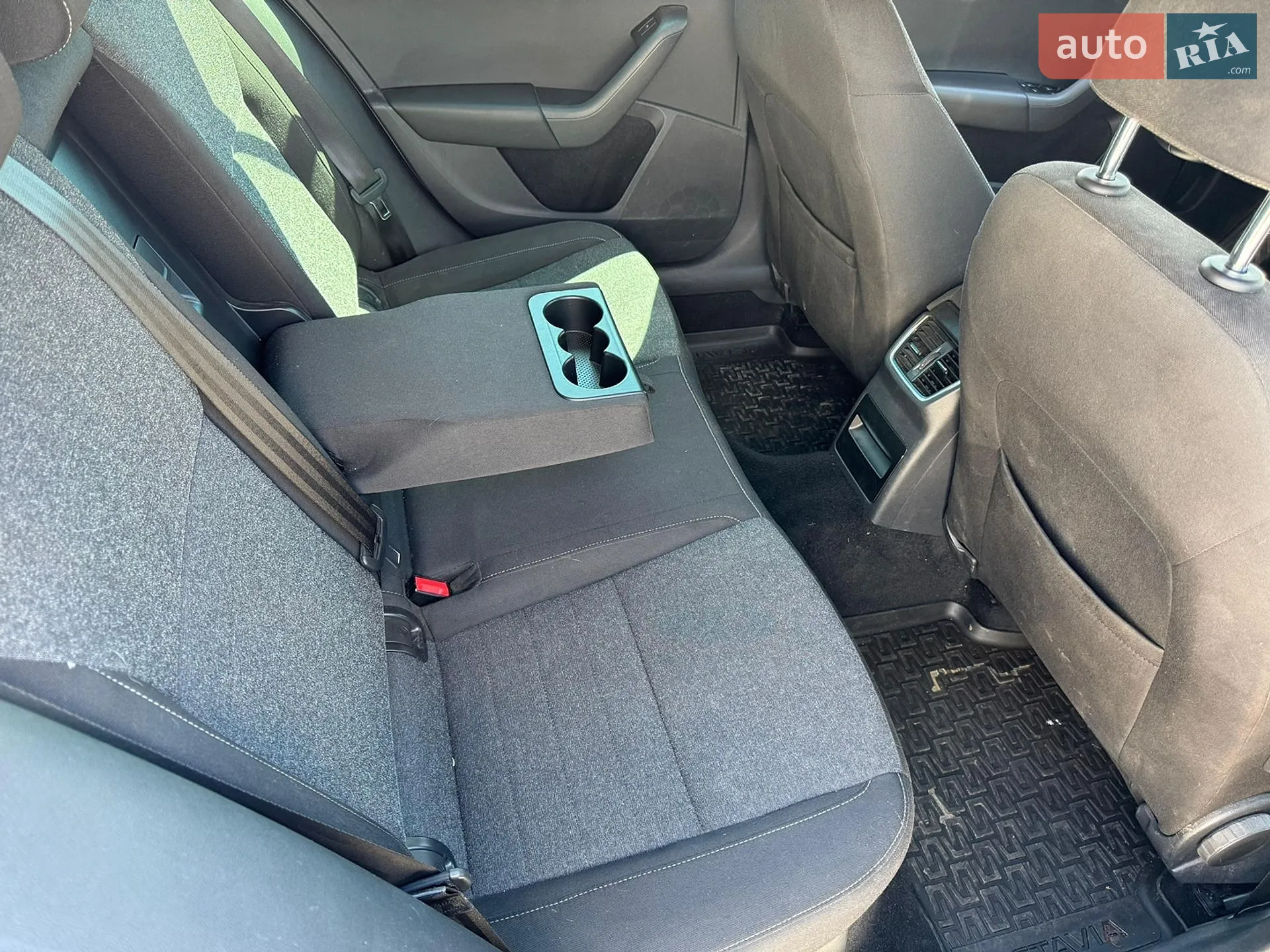 2019 Skoda Octavia - мініатюра 48