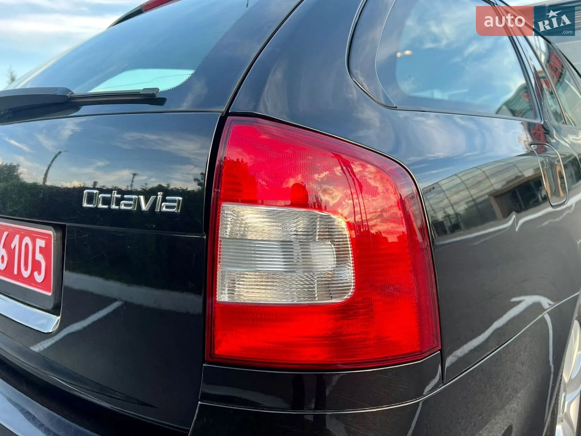 2010 Skoda Octavia - мініатюра 31