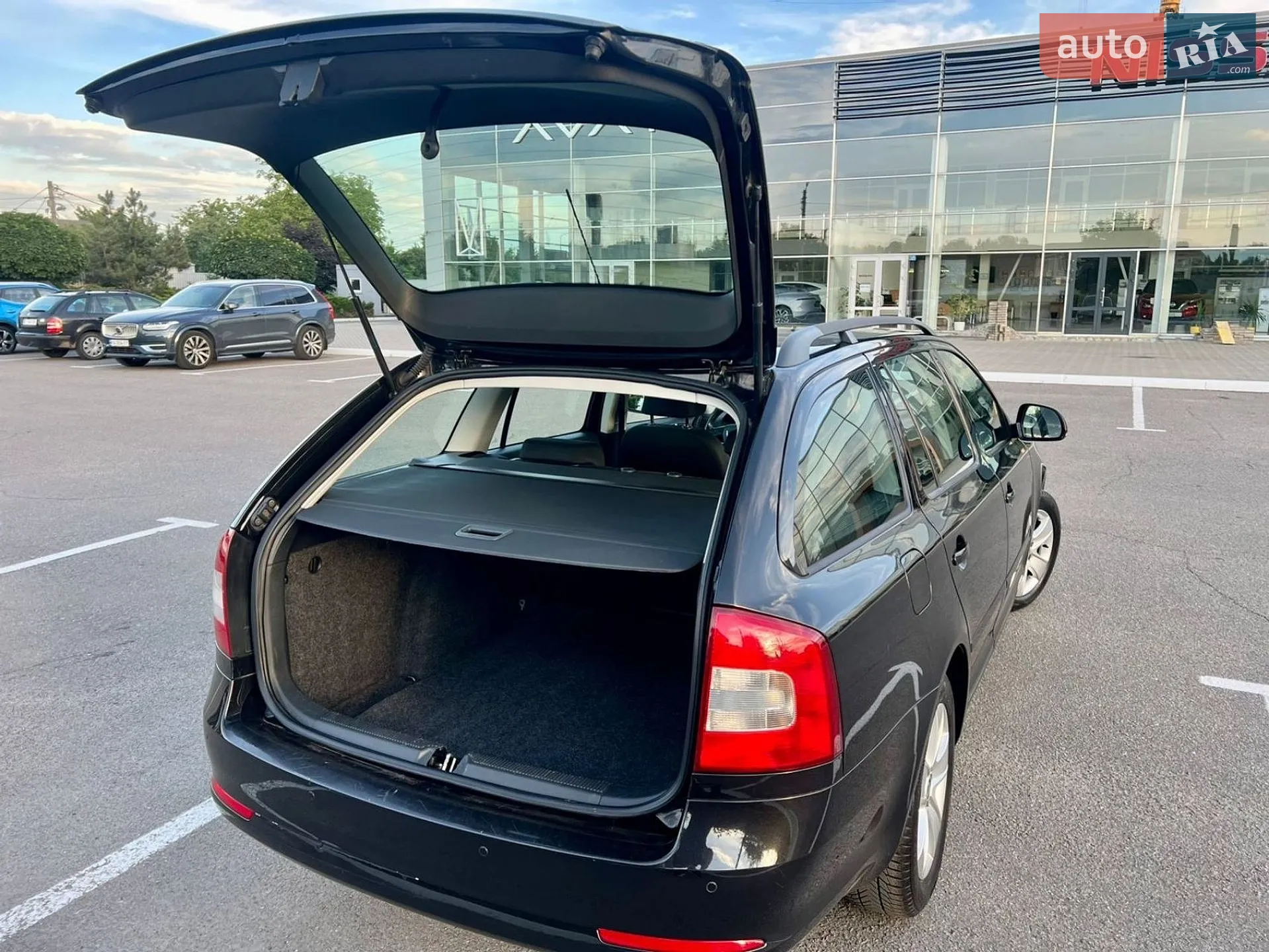 2010 Skoda Octavia - мініатюра 73