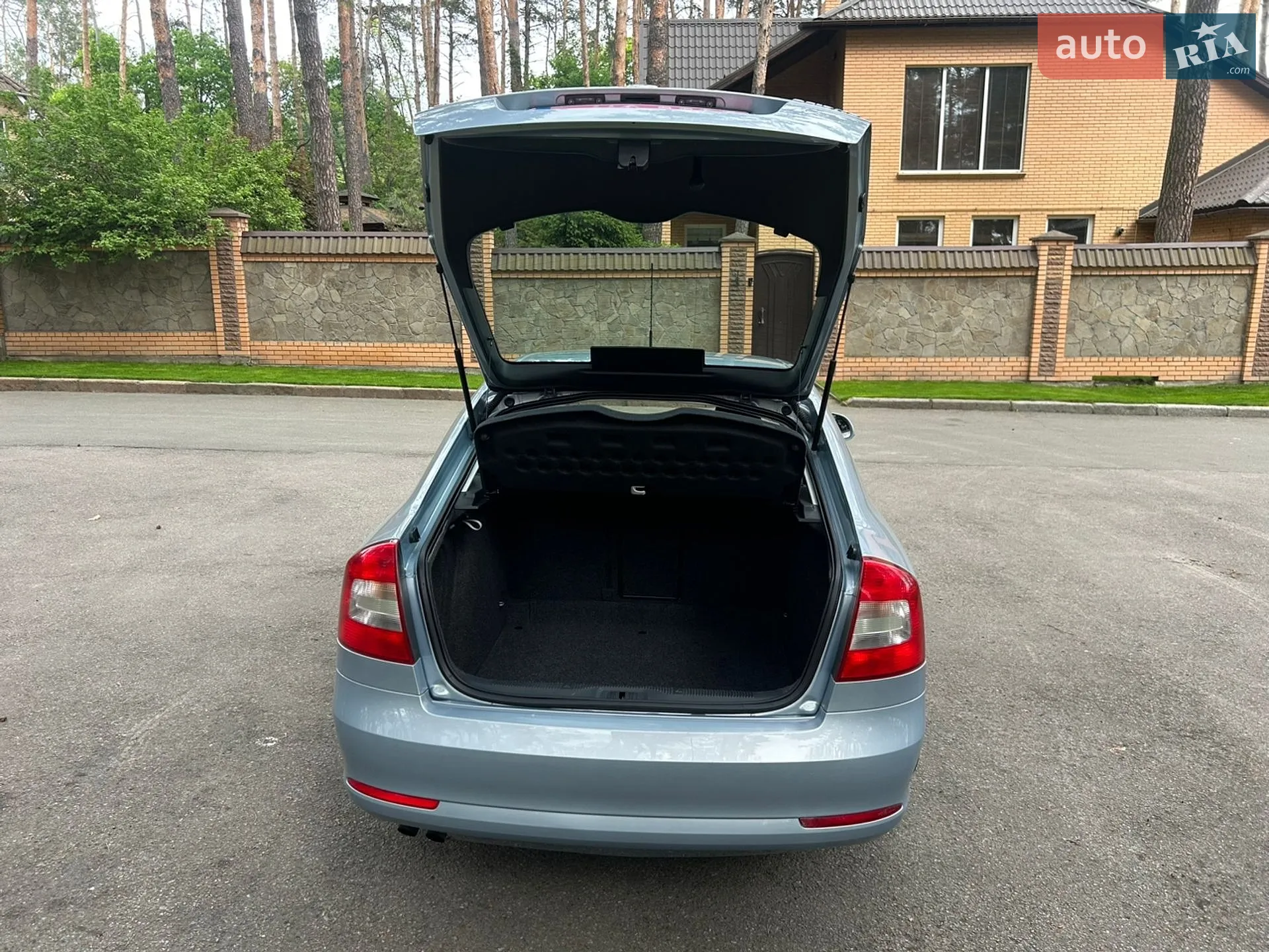 2010 Skoda Octavia - мініатюра 41