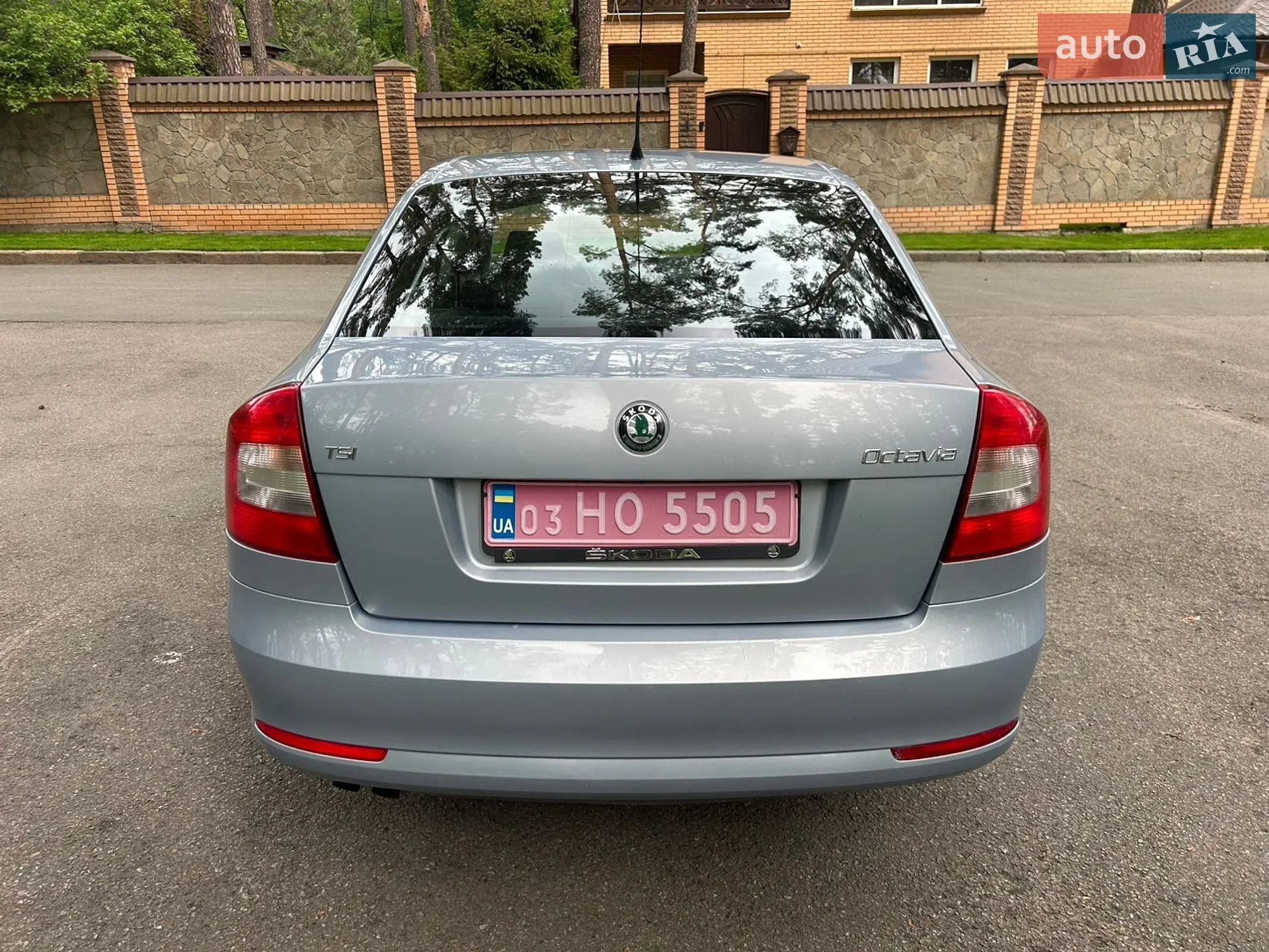 2010 Skoda Octavia - мініатюра 45