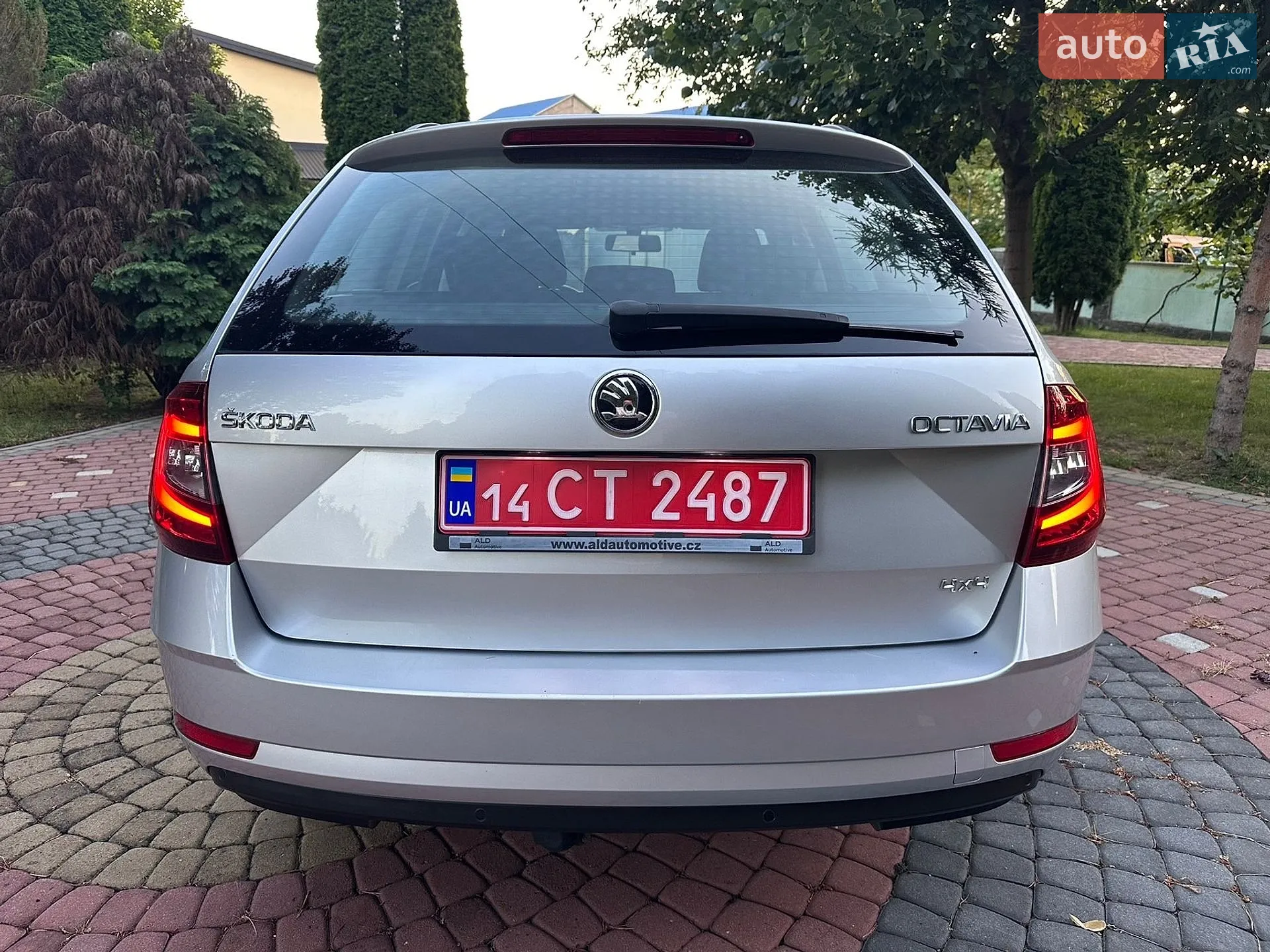 2017 Skoda Octavia - мініатюра 13