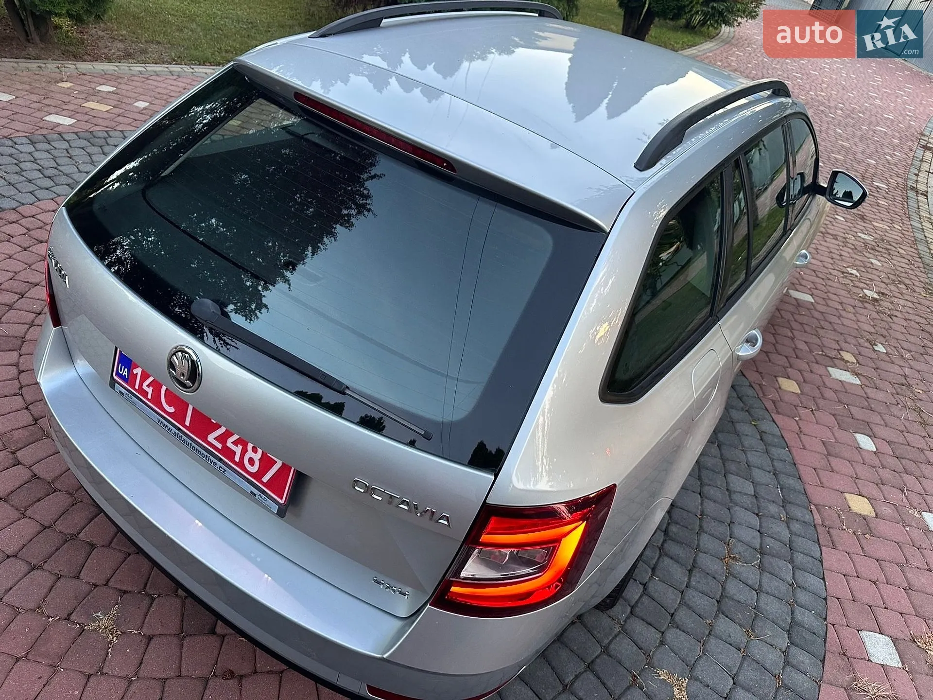 2017 Skoda Octavia - мініатюра 15