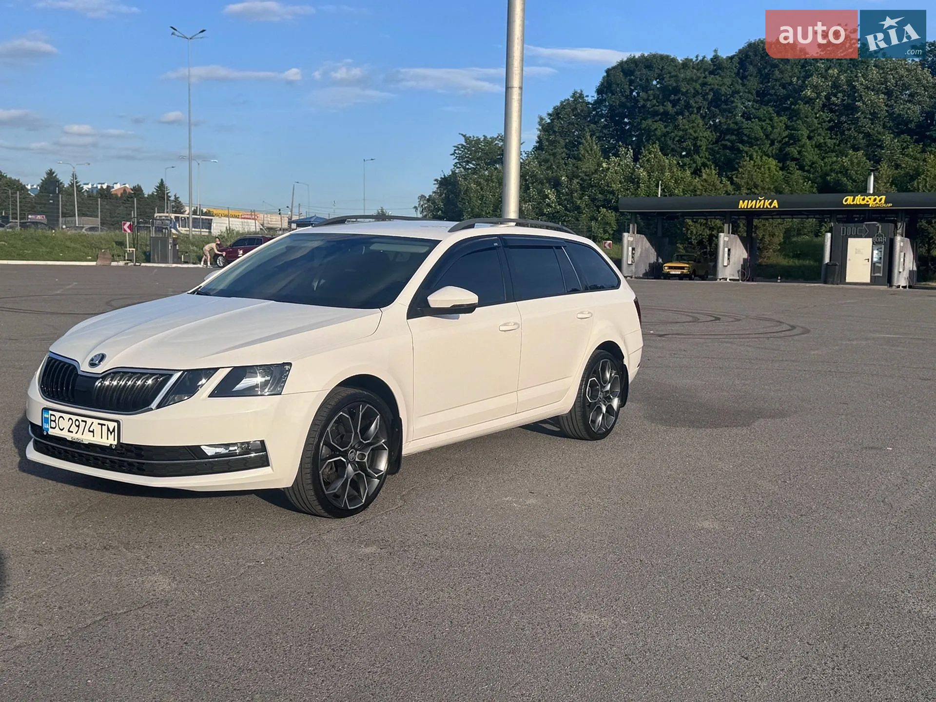2017 Skoda Octavia - мініатюра 3