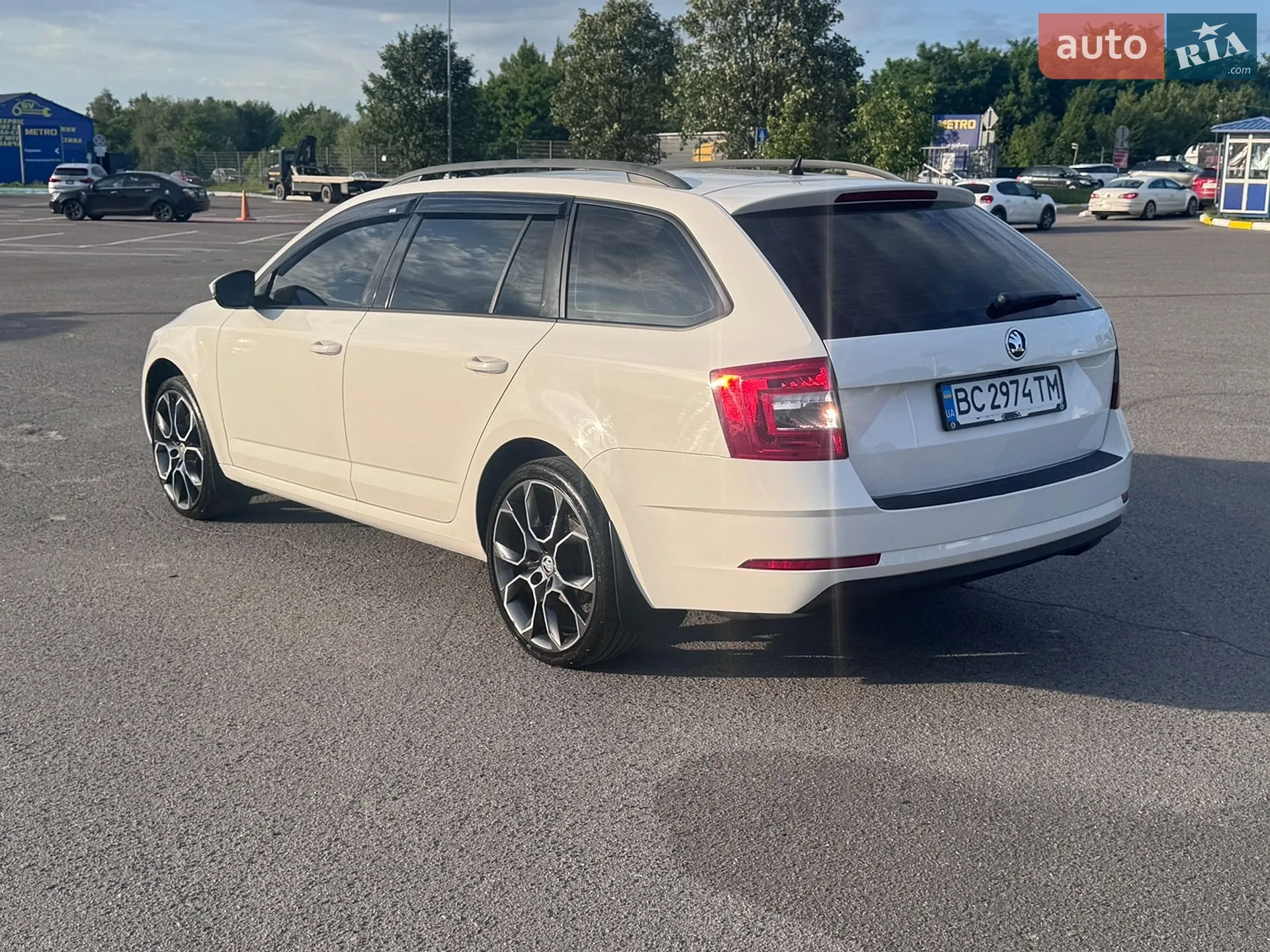 2017 Skoda Octavia - мініатюра 14