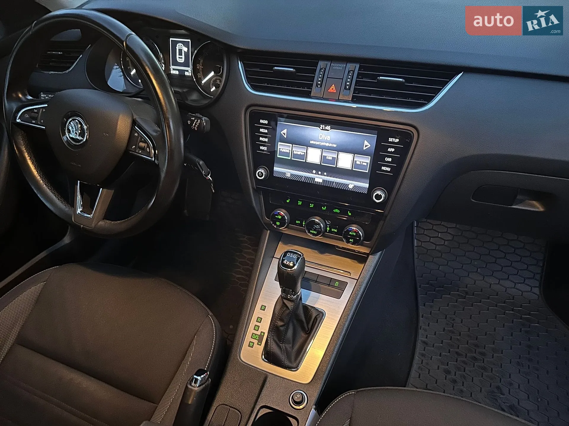 2017 Skoda Octavia - мініатюра 90