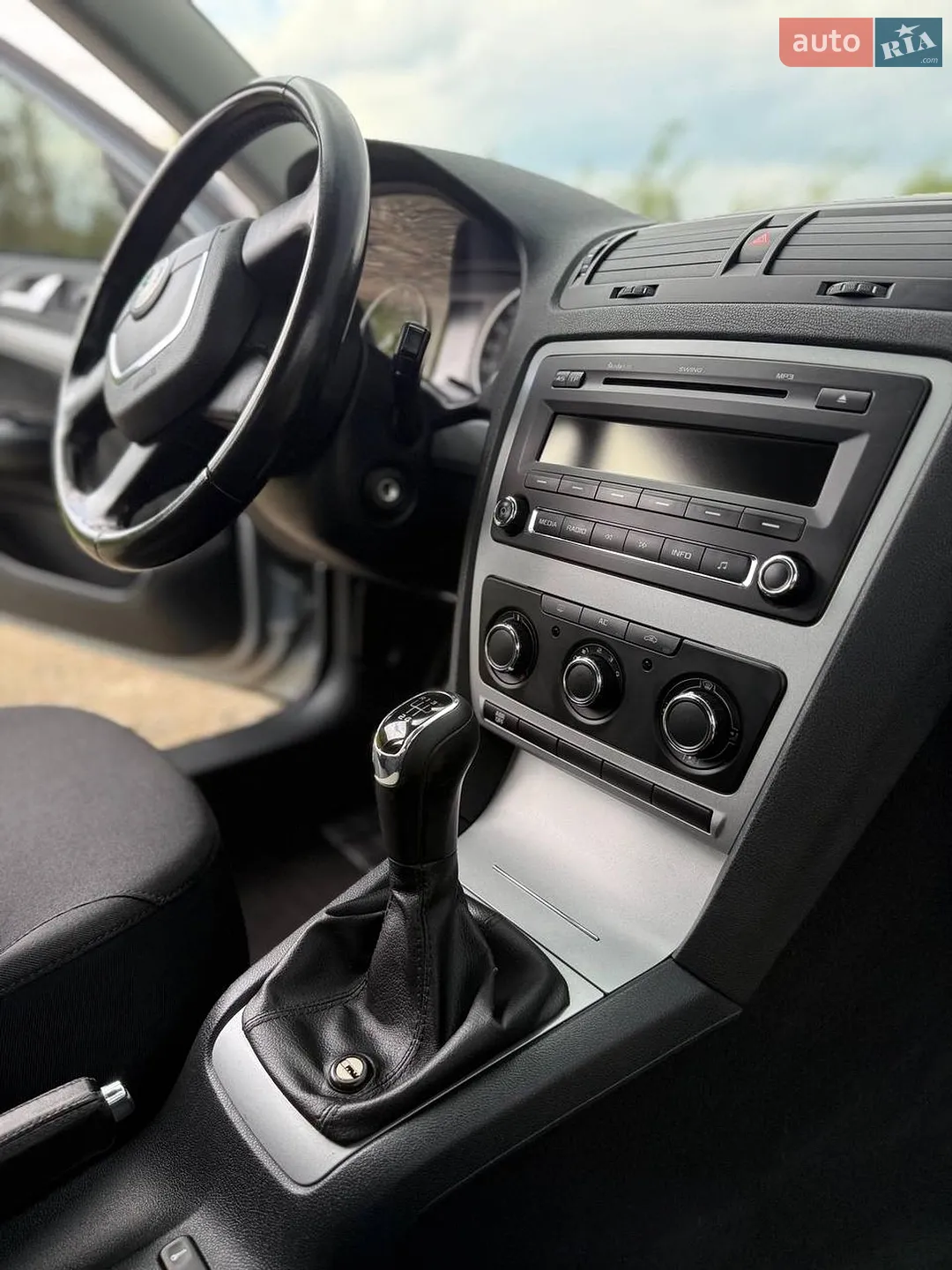 2012 Skoda Octavia - мініатюра 22