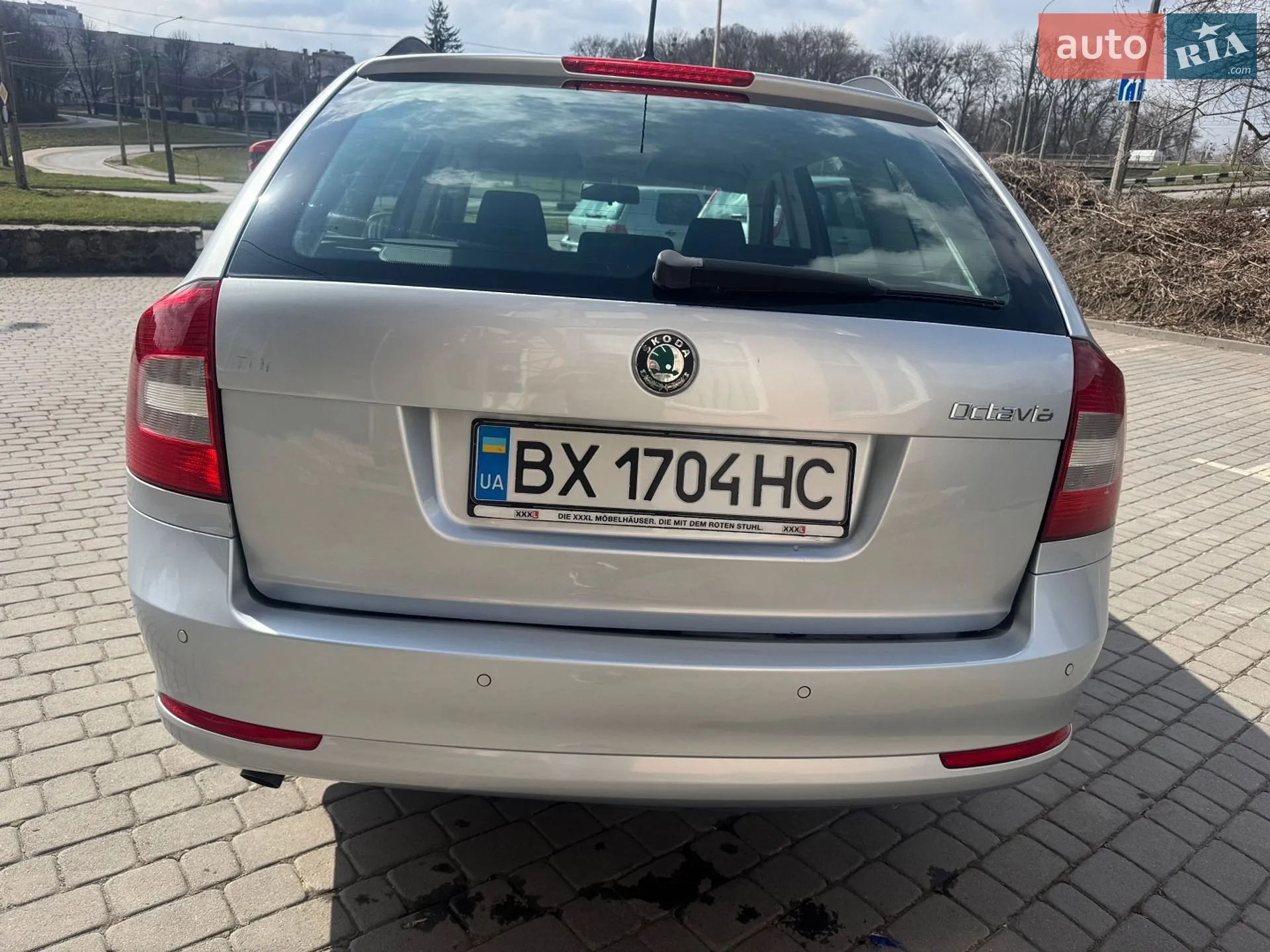 2010 Skoda Octavia - мініатюра 3