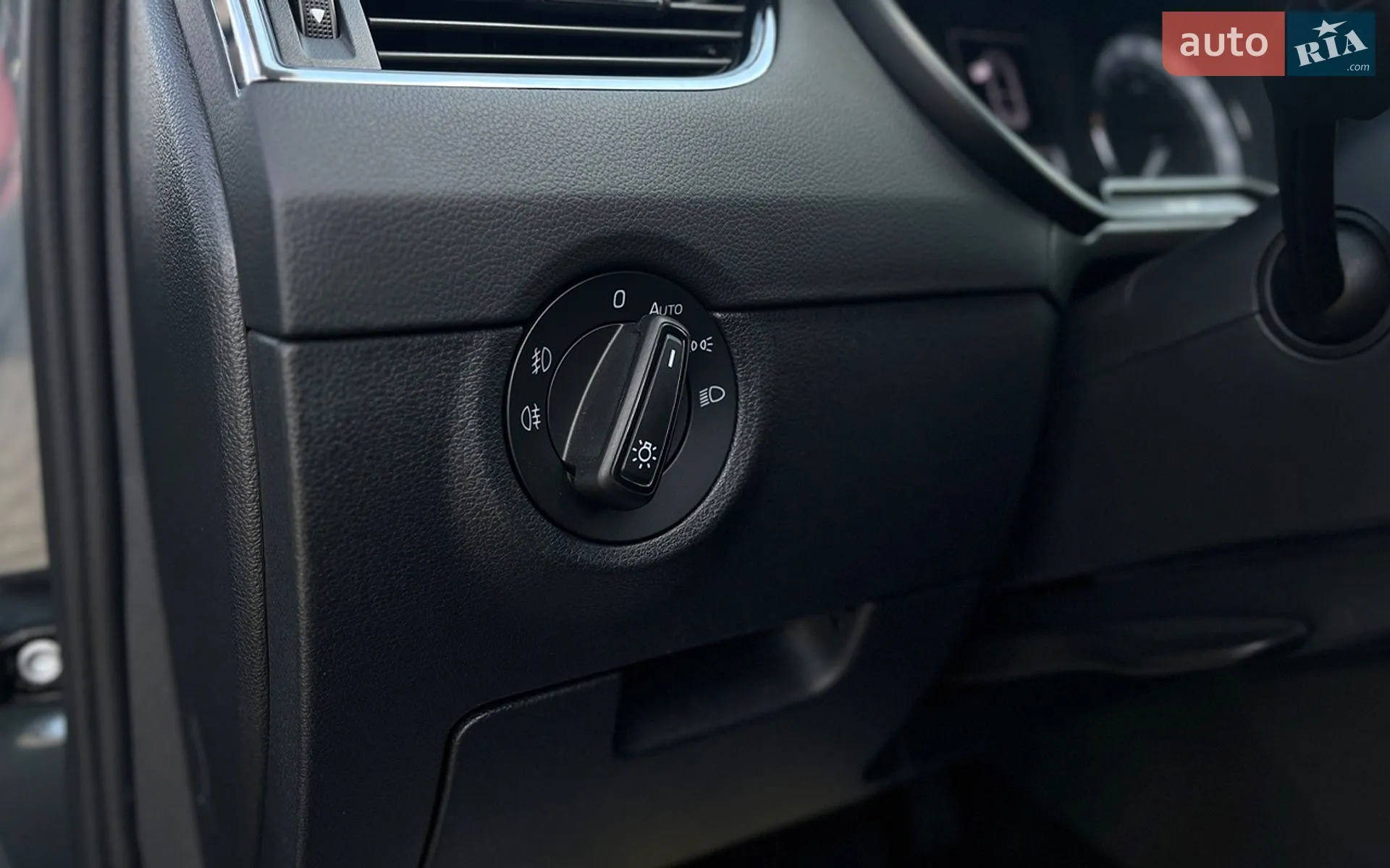 2018 Skoda Octavia - мініатюра 11
