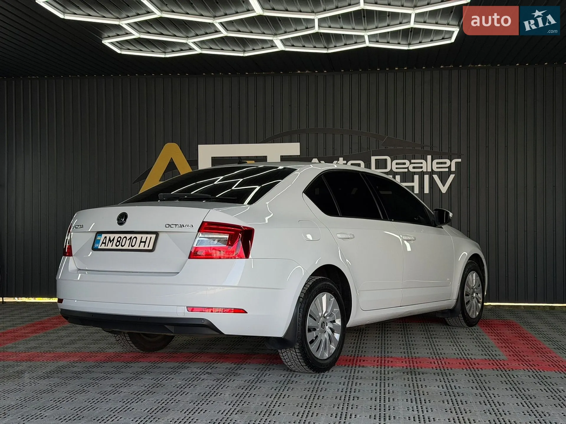 2018 Skoda Octavia - мініатюра 12