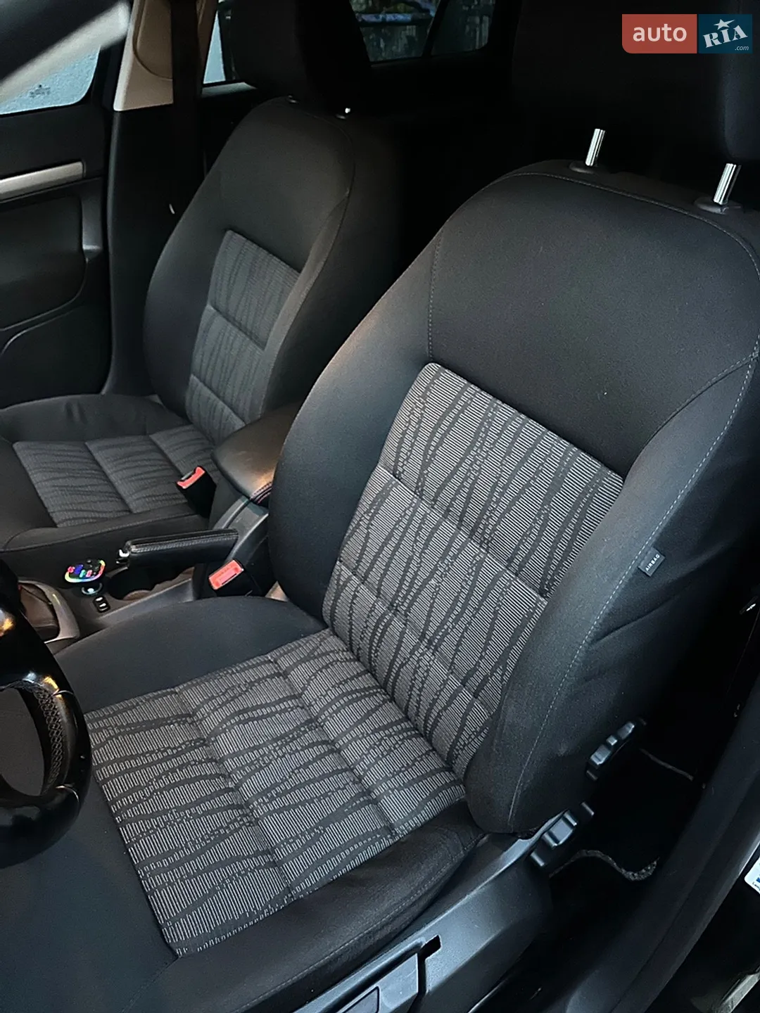 2011 Skoda Octavia - мініатюра 8
