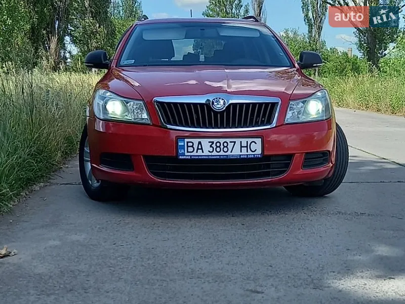 Skoda Octavia 2010 VIN TMBJS21Z1B2084778 фото оголошення 2 з 59
