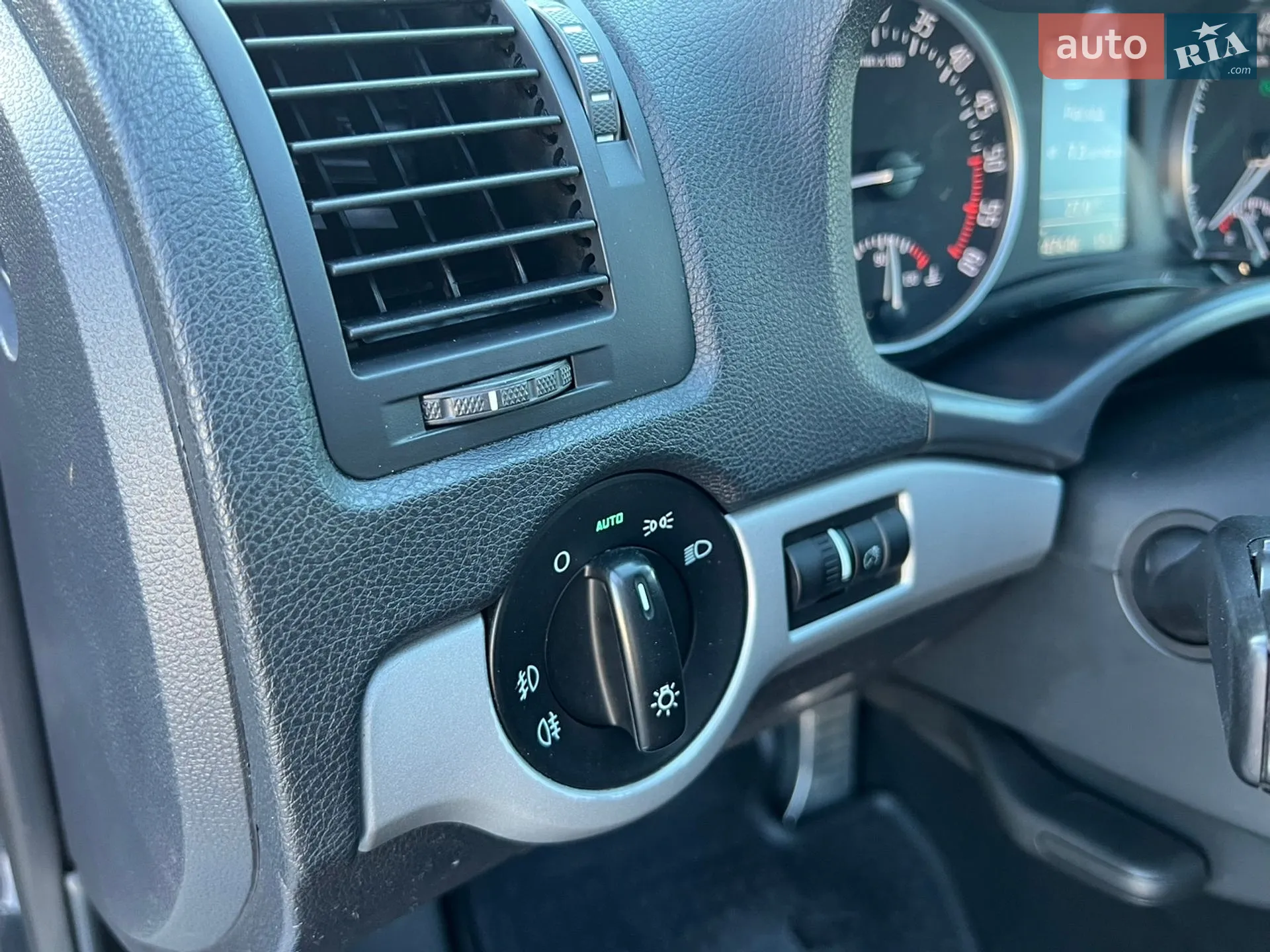 2013 Skoda Octavia - мініатюра 33
