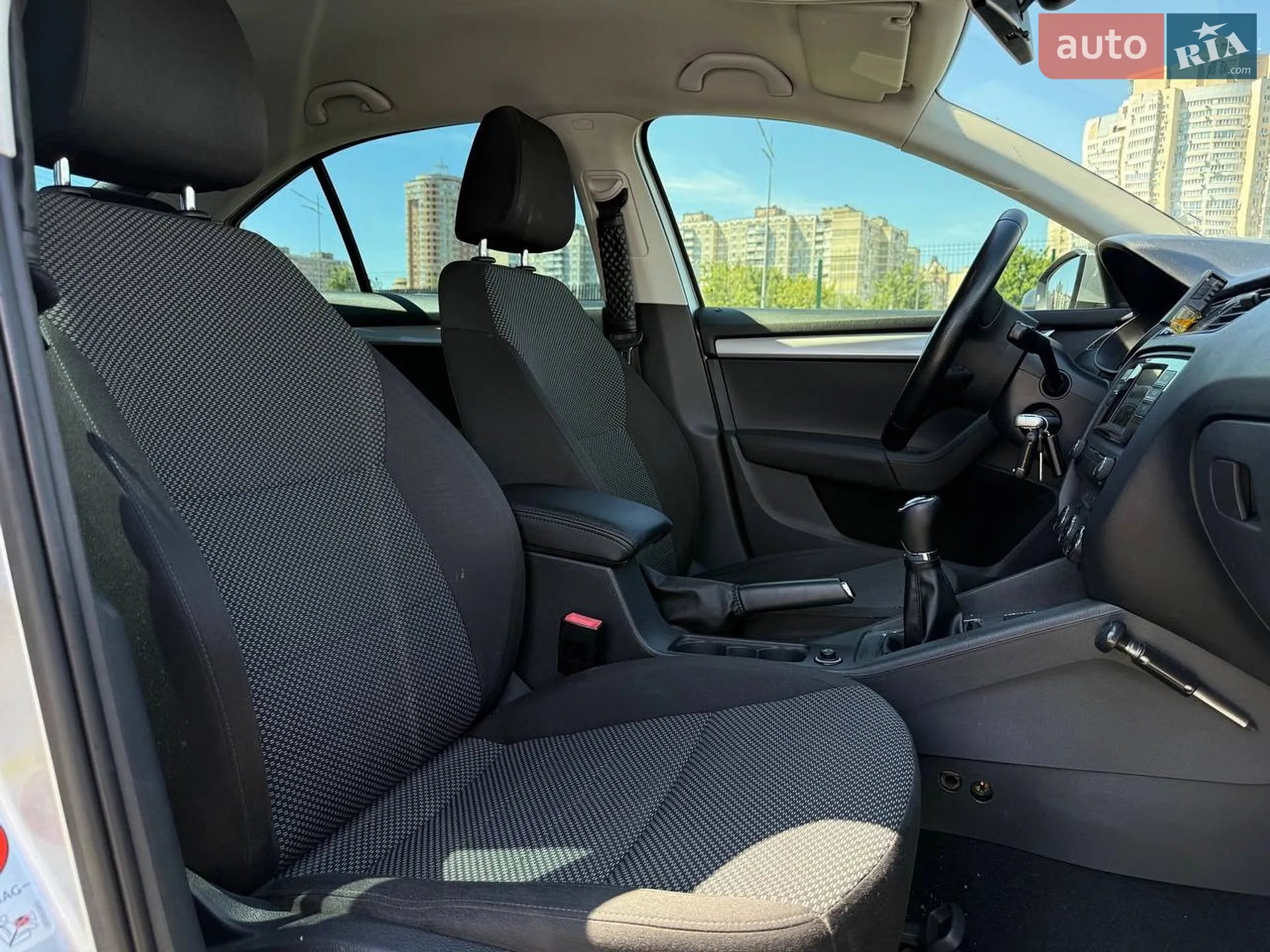 2013 Skoda Octavia - мініатюра 12