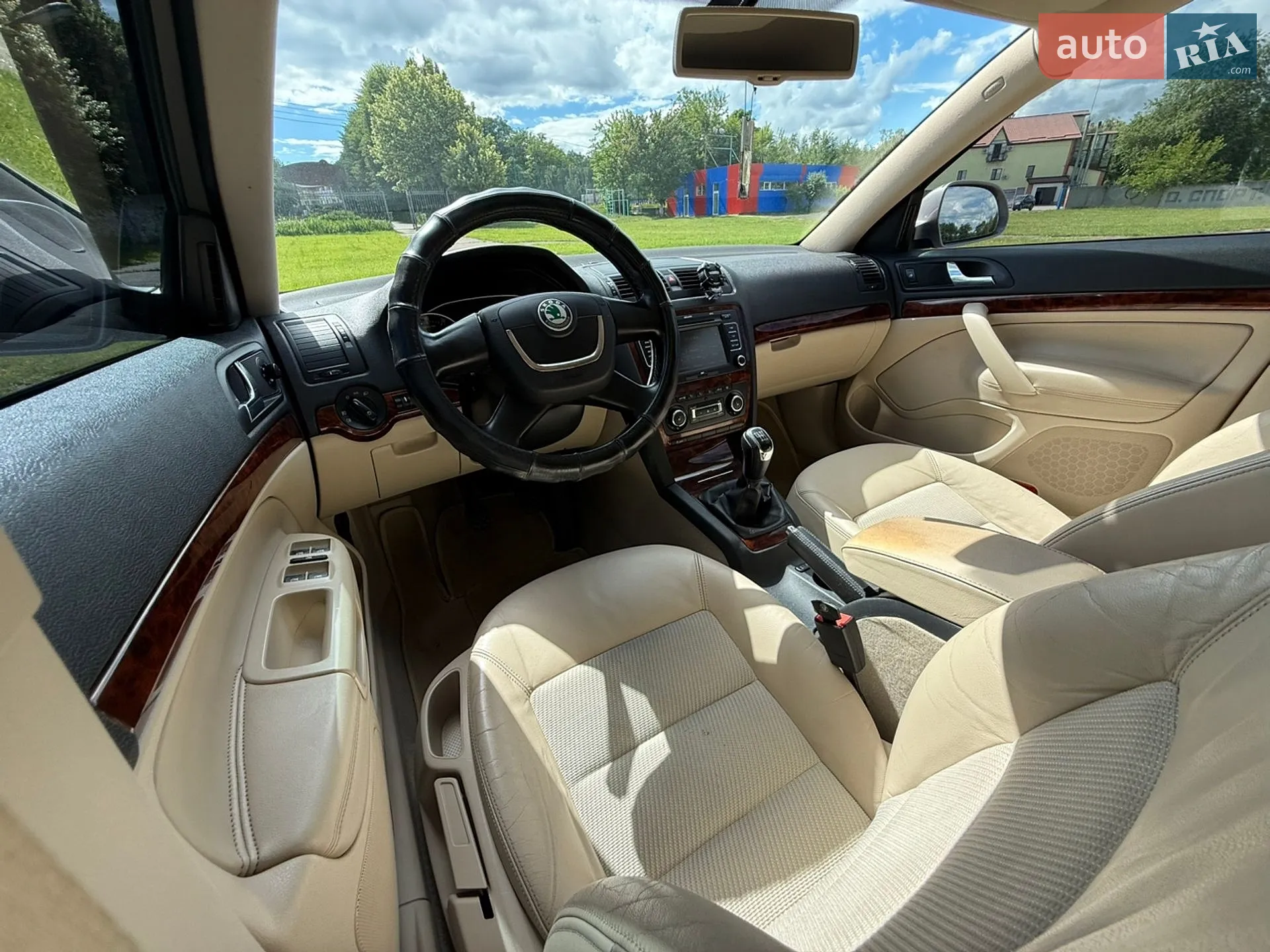 2011 Skoda Octavia - мініатюра 37