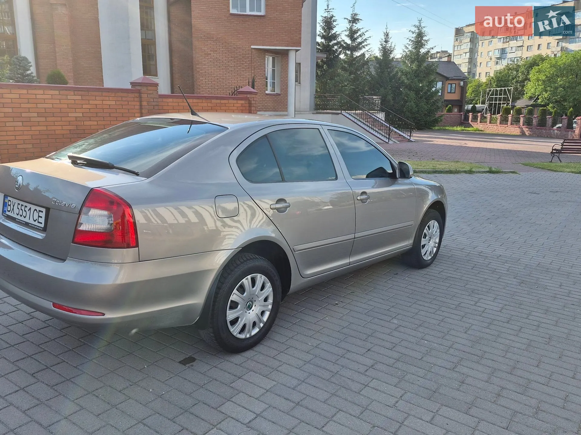 2010 Skoda Octavia - мініатюра 6