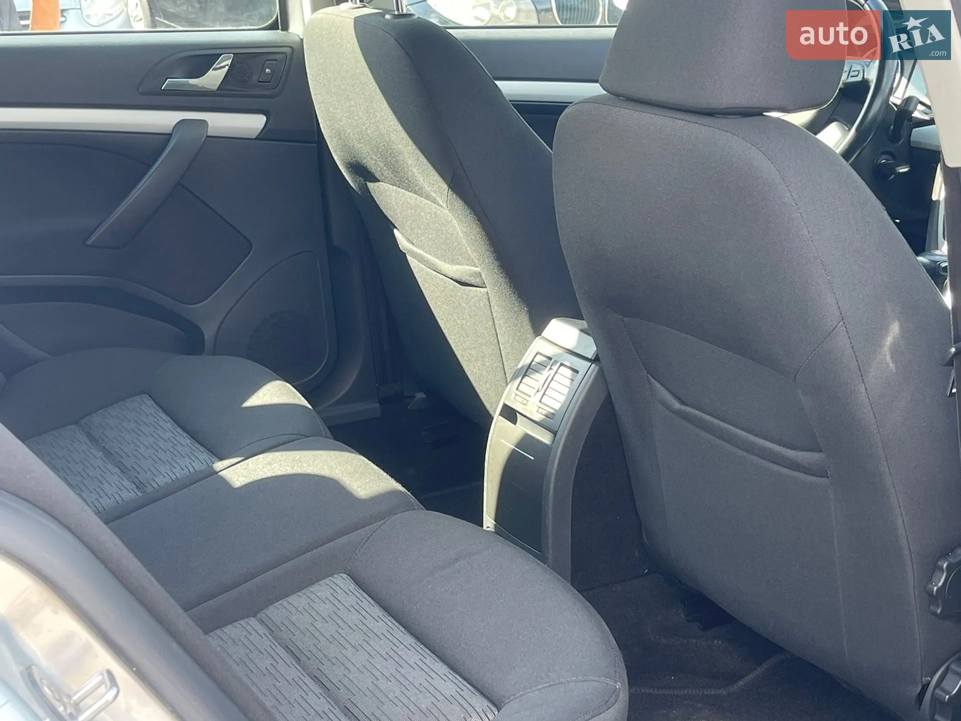 2011 Skoda Octavia - мініатюра 33