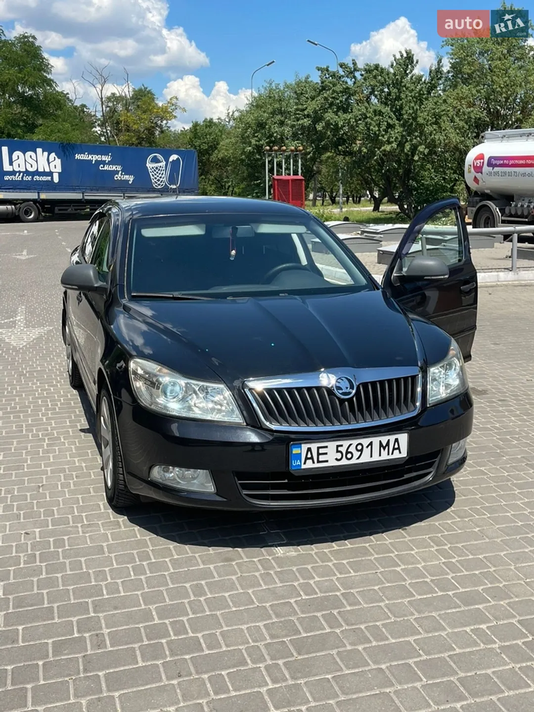2011 Skoda Octavia - мініатюра 10