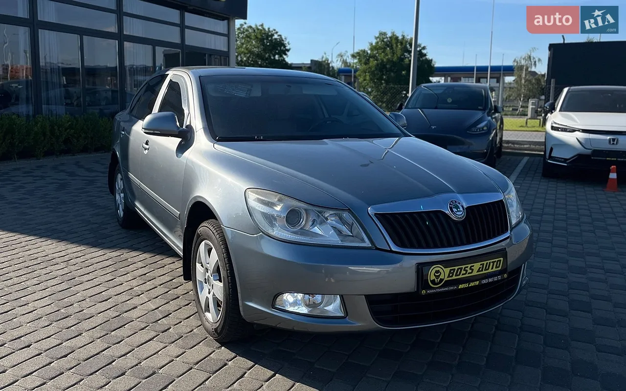 2011 Volkswagen Golf Plus - мініатюра 32