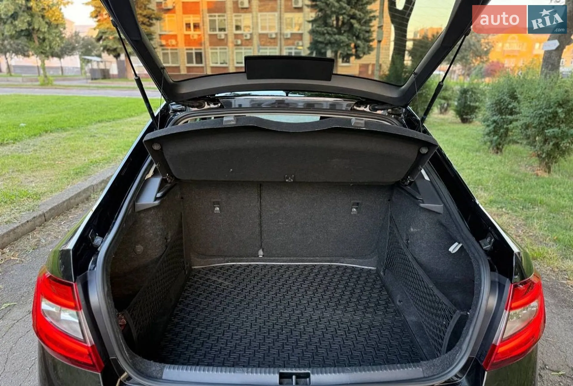 2019 Skoda Octavia - мініатюра 30