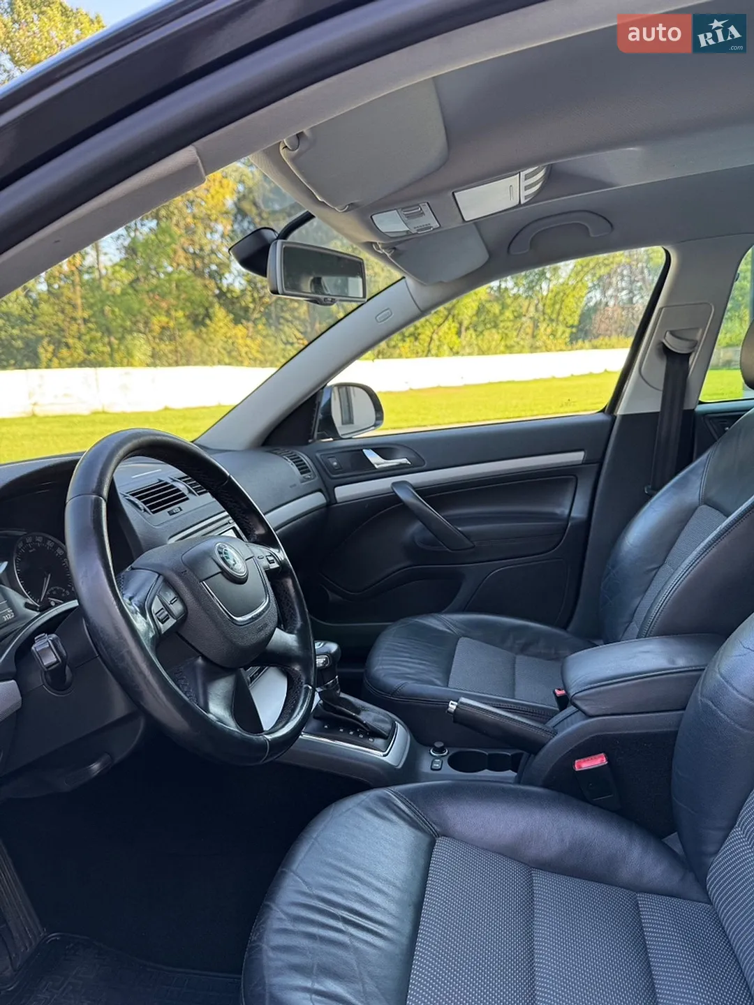2011 Skoda Octavia - мініатюра 24
