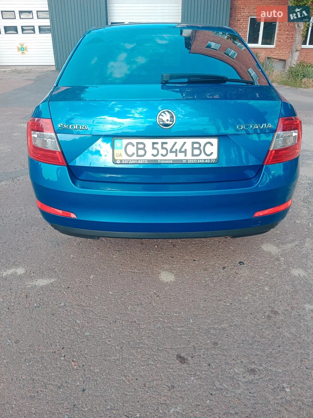 Skoda Octavia 2015 VIN TMBAJ2NE7GB006071 фото оголошення 3 з 16