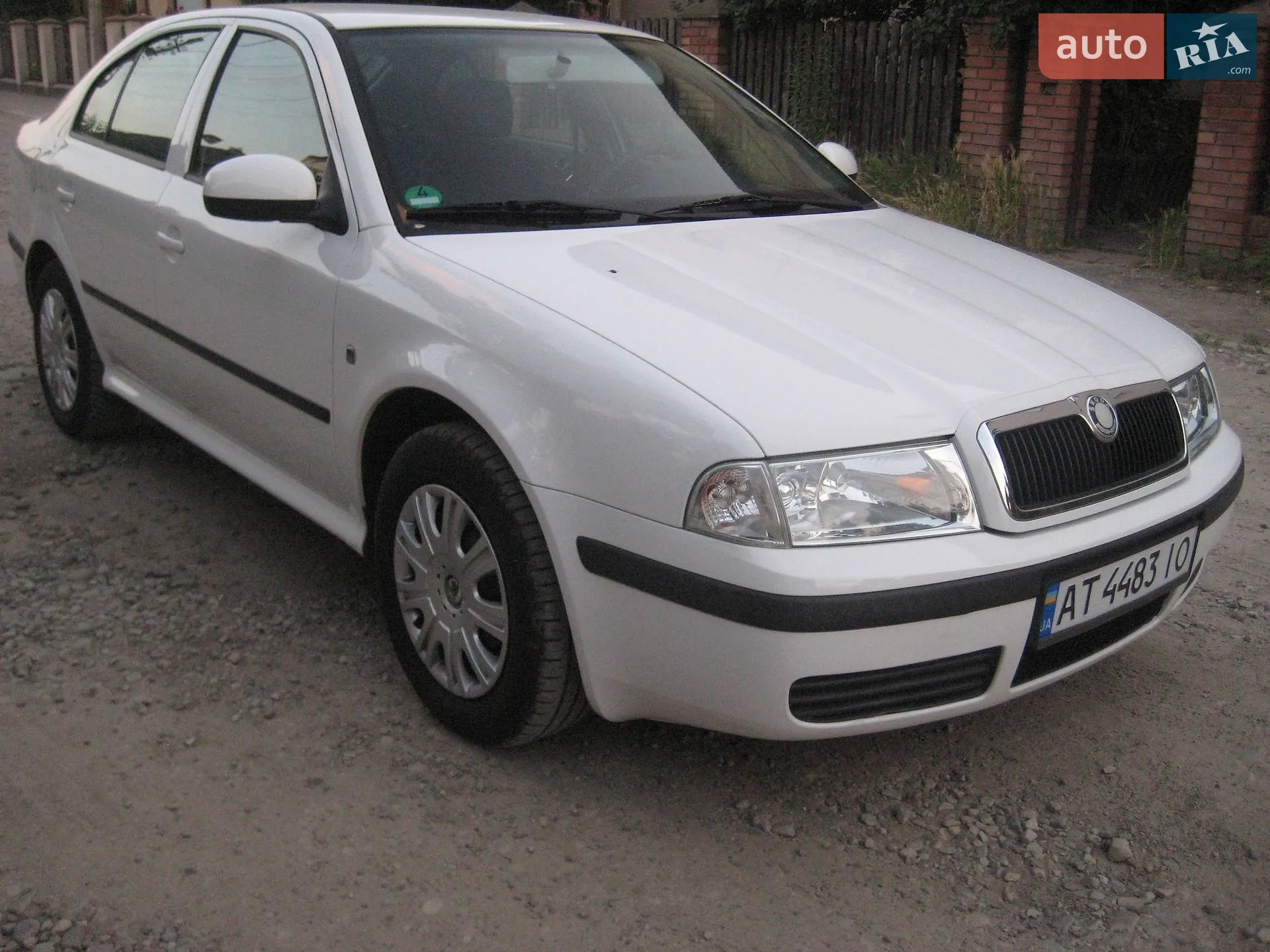 Skoda Octavia 2009 VIN TMBDX21U1A8835229 фото оголошення 8 з 21