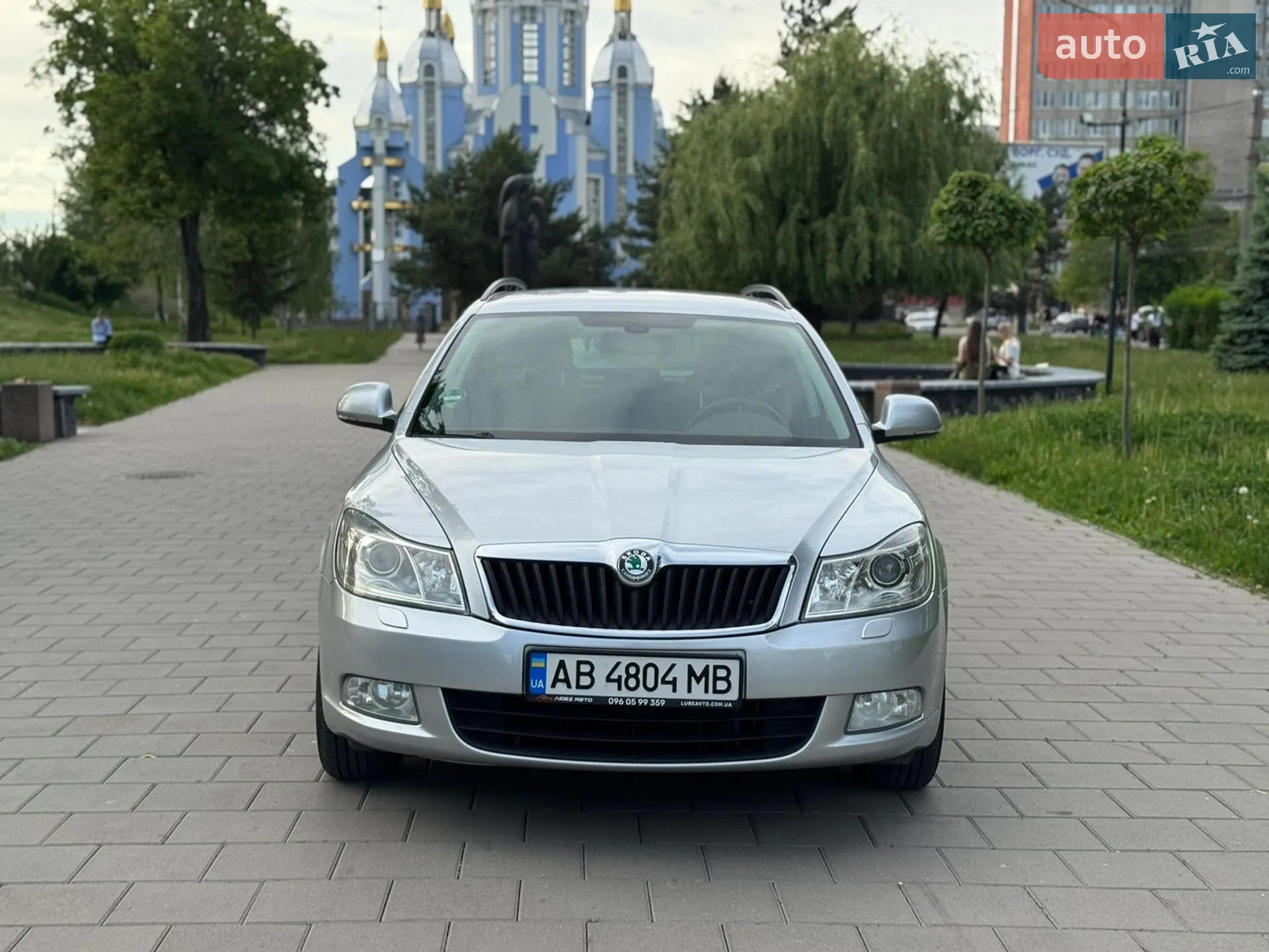Skoda Octavia 2012 VIN TMBHT61Z6D2043469 фото оголошення 2 з 5