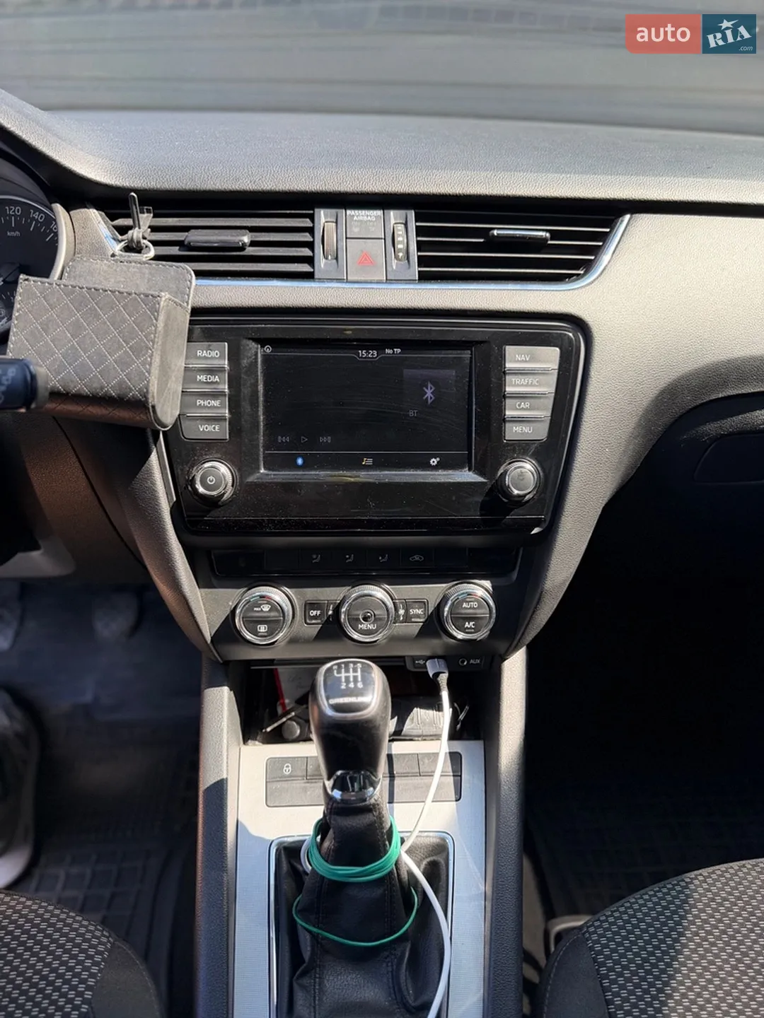 2015 Skoda Octavia - мініатюра 8