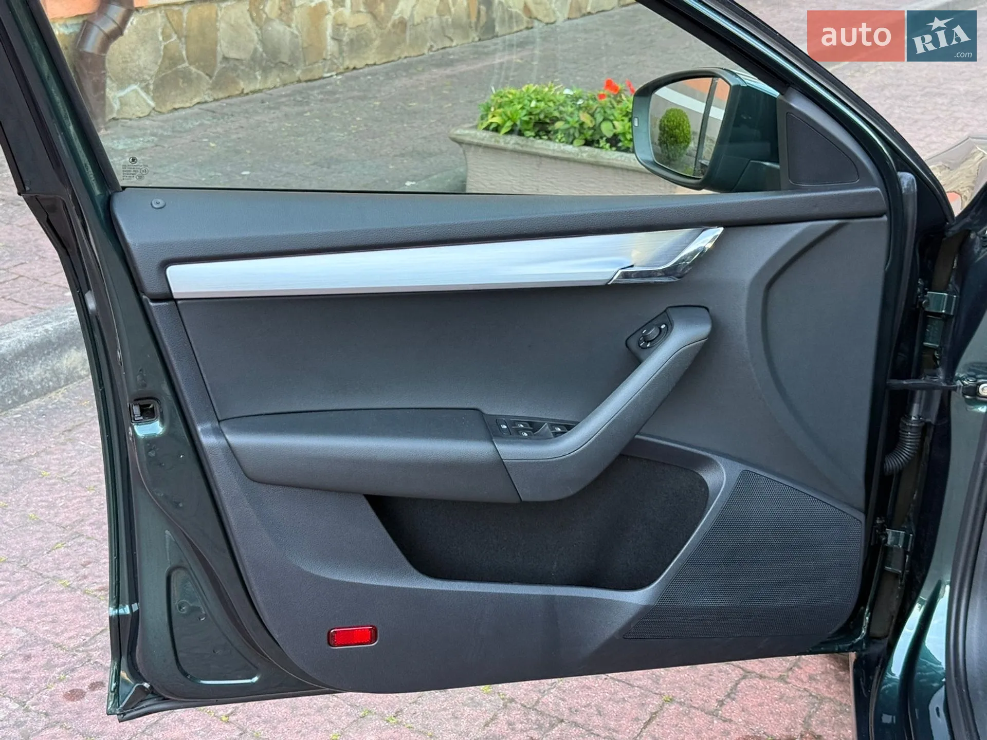 2019 Skoda Octavia - мініатюра 36