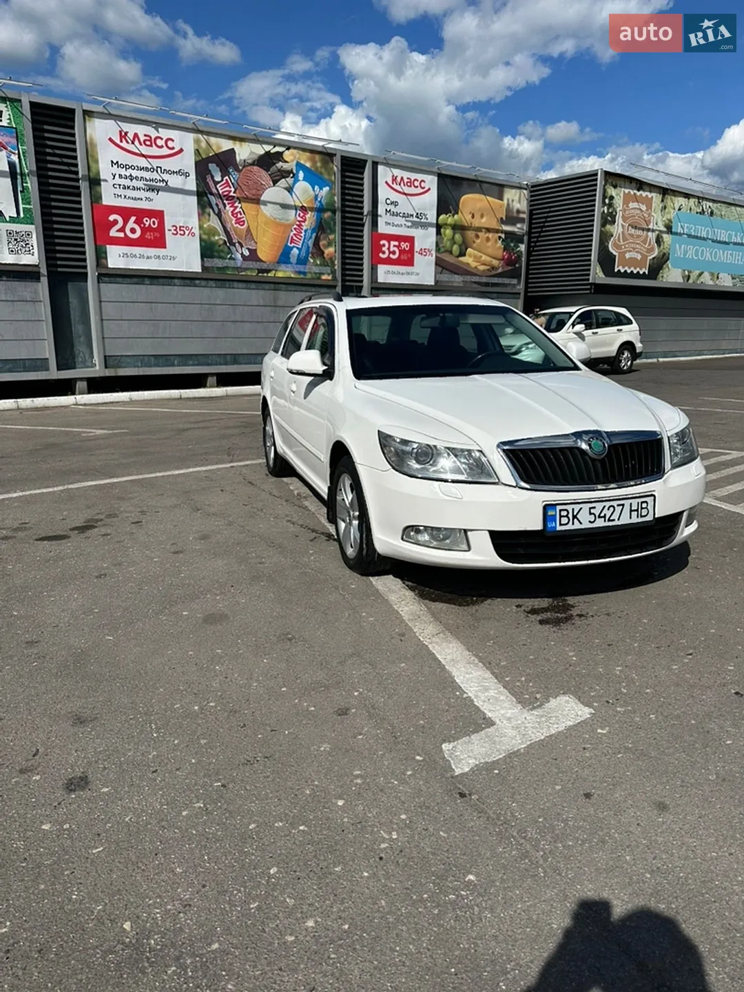 2010 Skoda Octavia - мініатюра 3