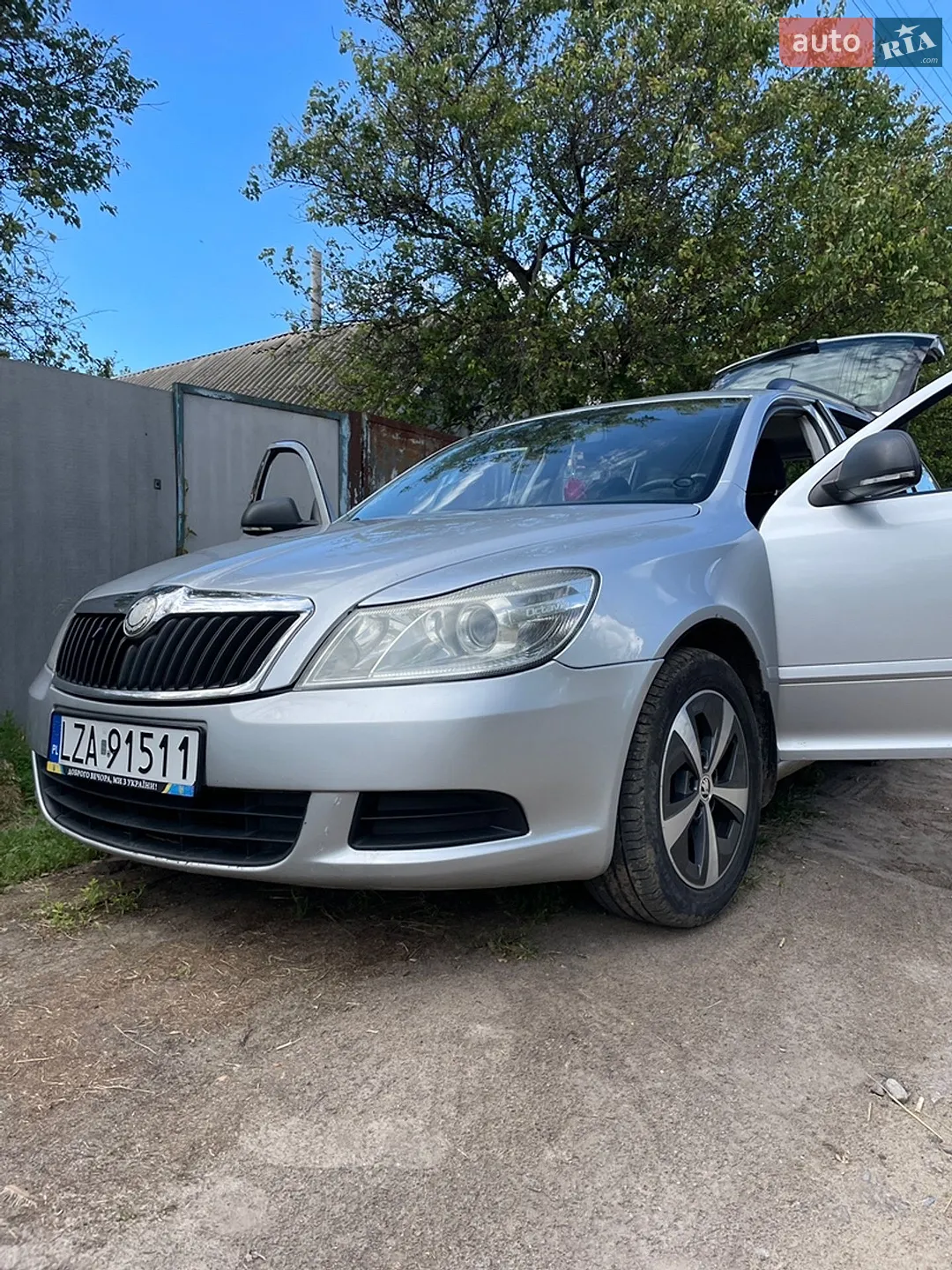 2010 Skoda Octavia - мініатюра 3