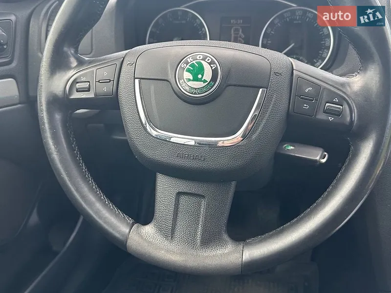 Skoda Octavia 2012 VIN TMBBE61ZXD2024892 фото оголошення 20 з 58