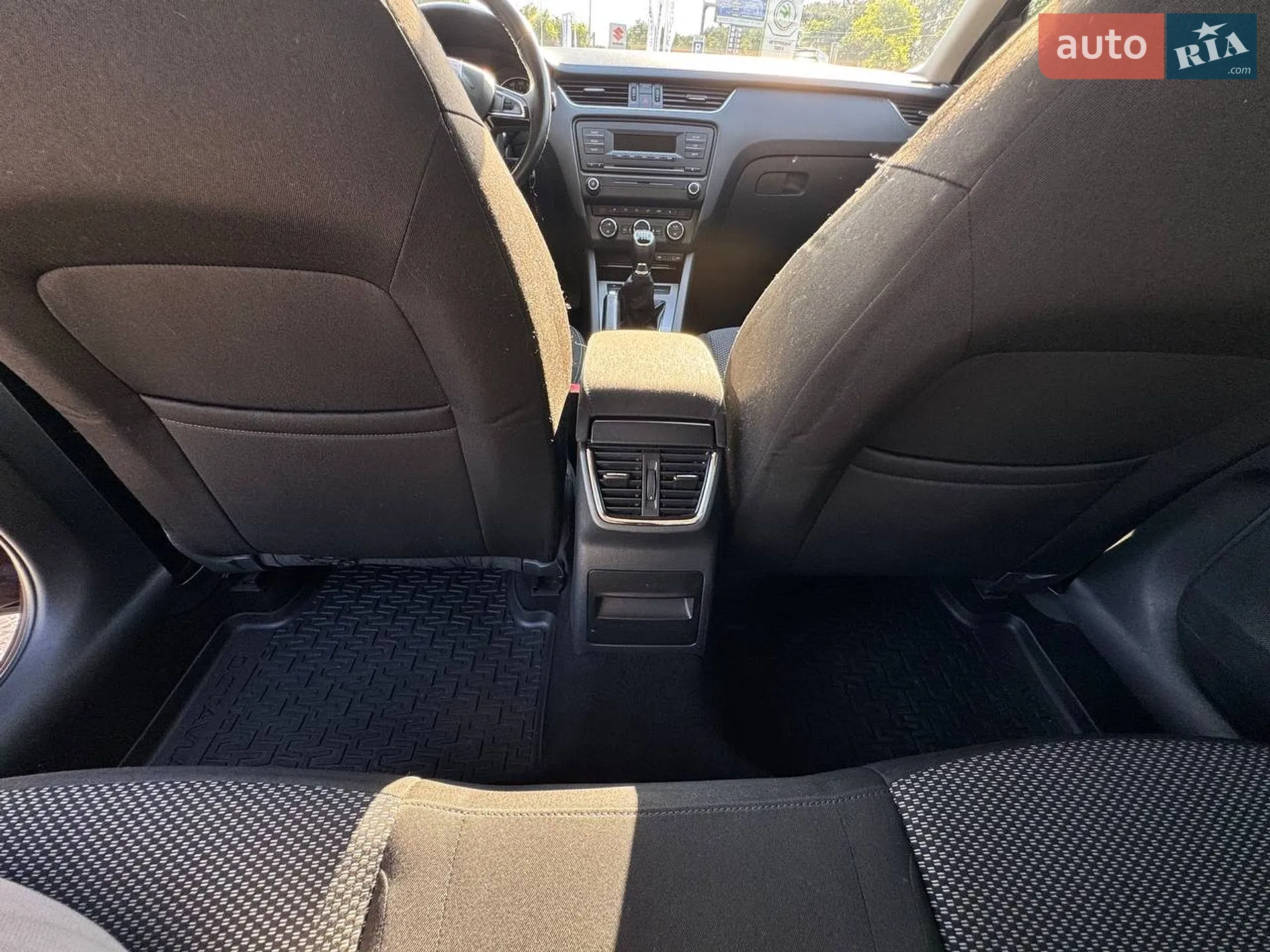 2014 Skoda Octavia - мініатюра 21