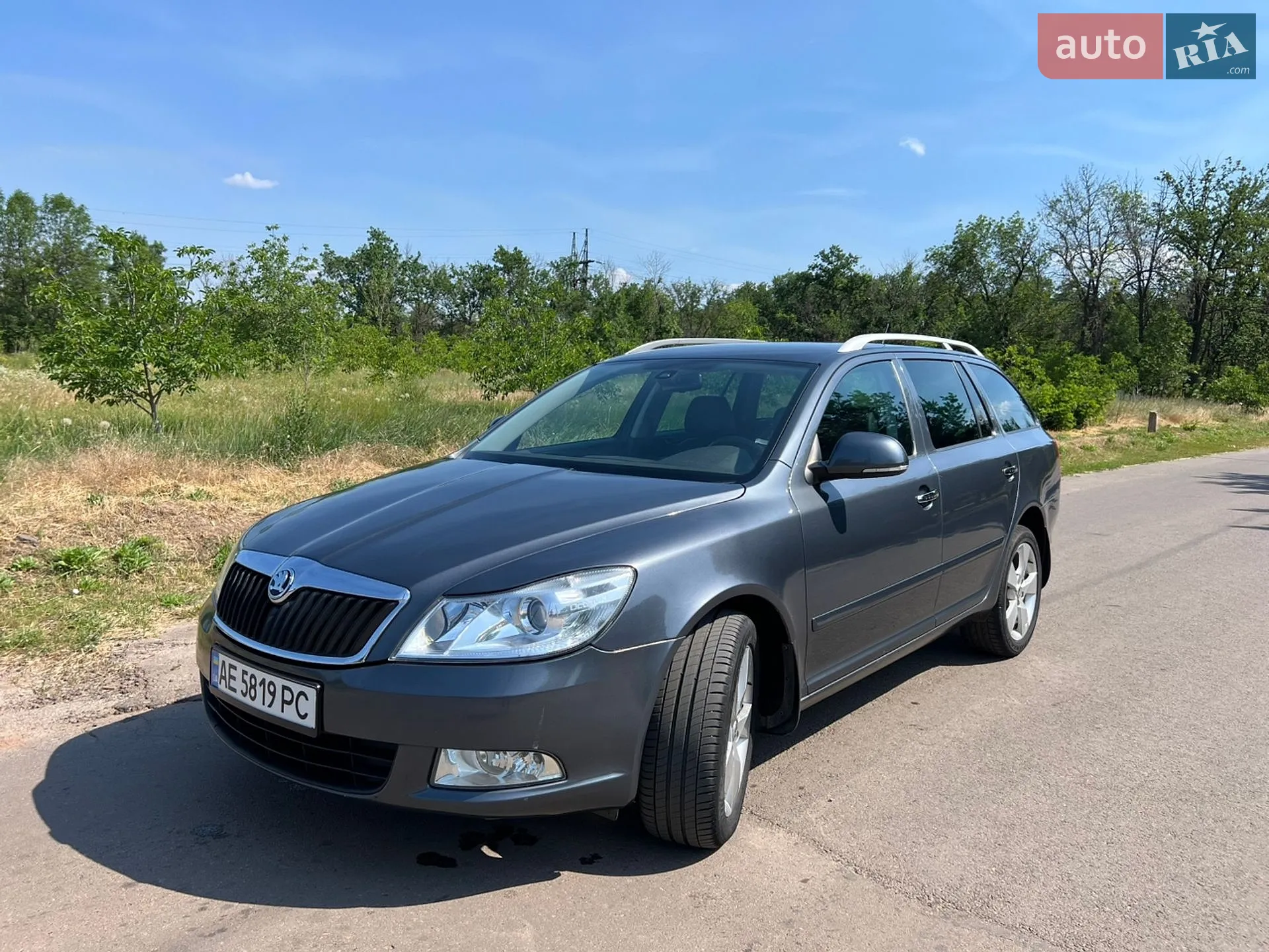 2010 Skoda Octavia - мініатюра 3