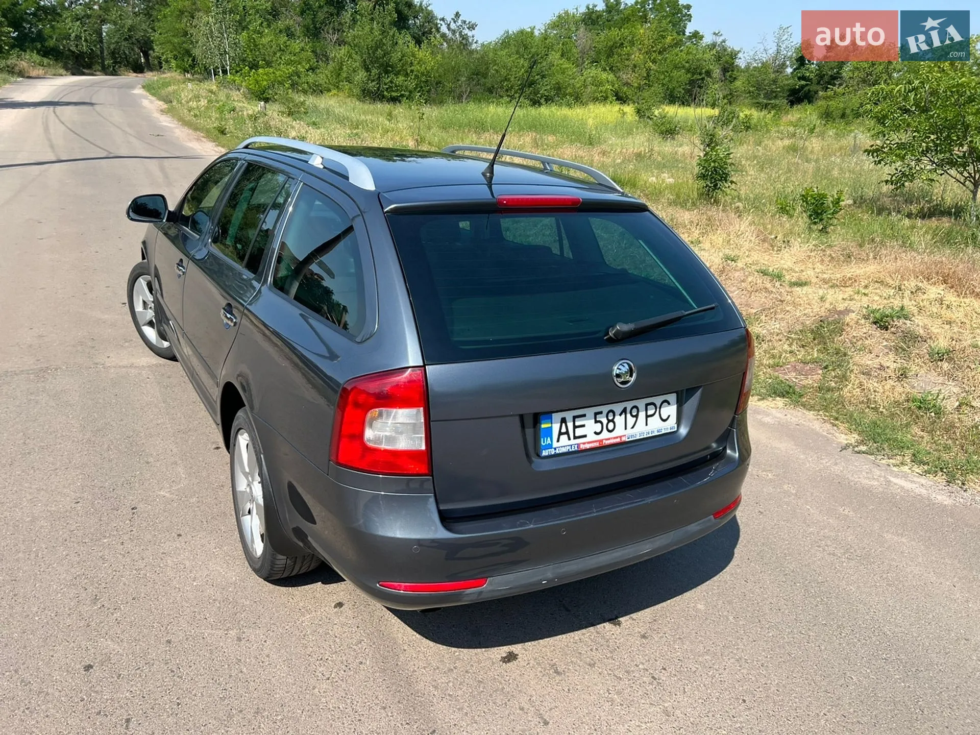 2010 Skoda Octavia - мініатюра 7