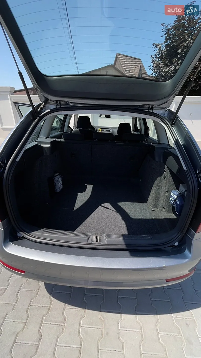 Skoda Octavia 2012 VIN TMBJM61Z1D2049047 фото оголошення 9 з 13