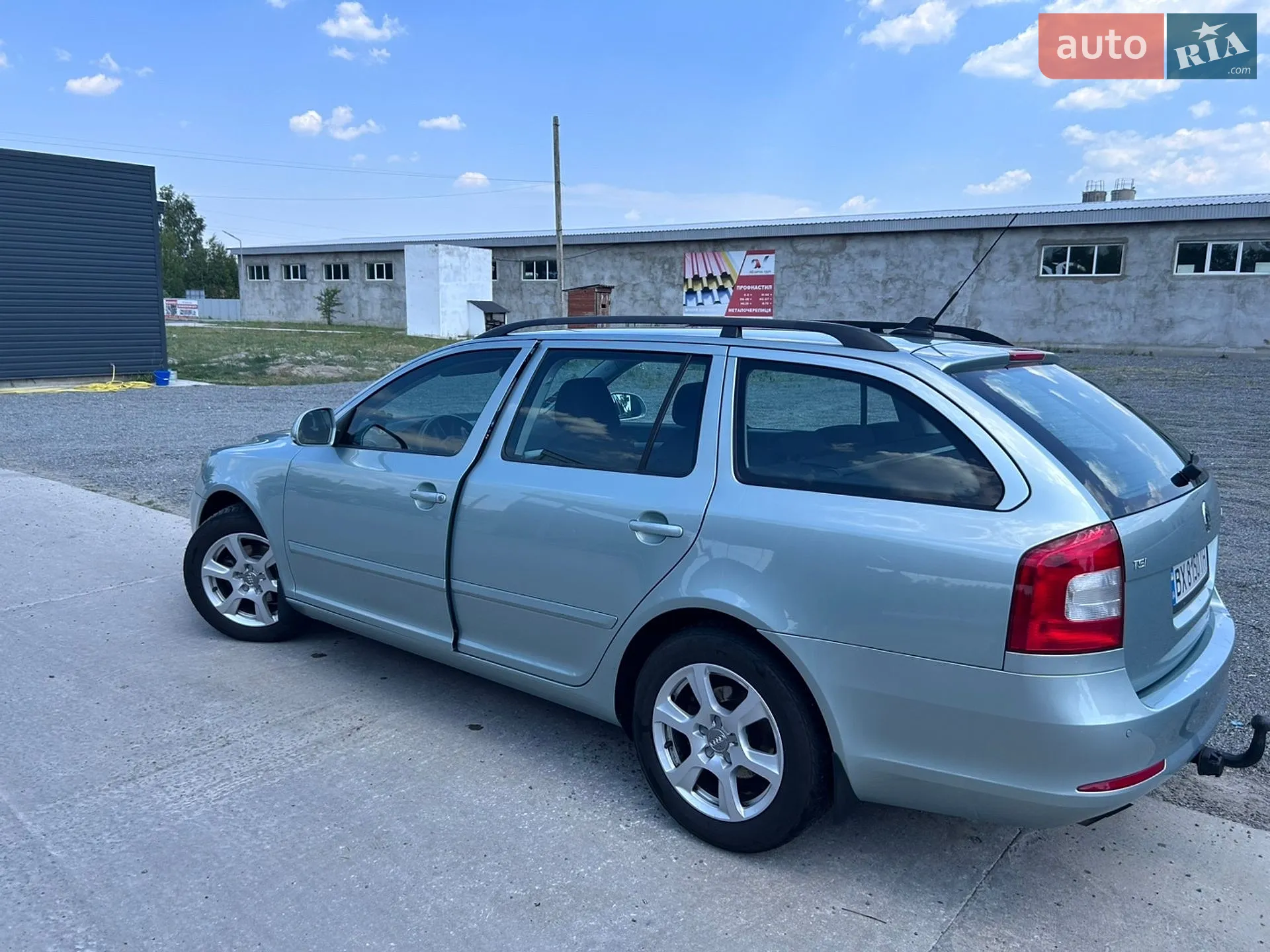 2010 Skoda Octavia - мініатюра 5